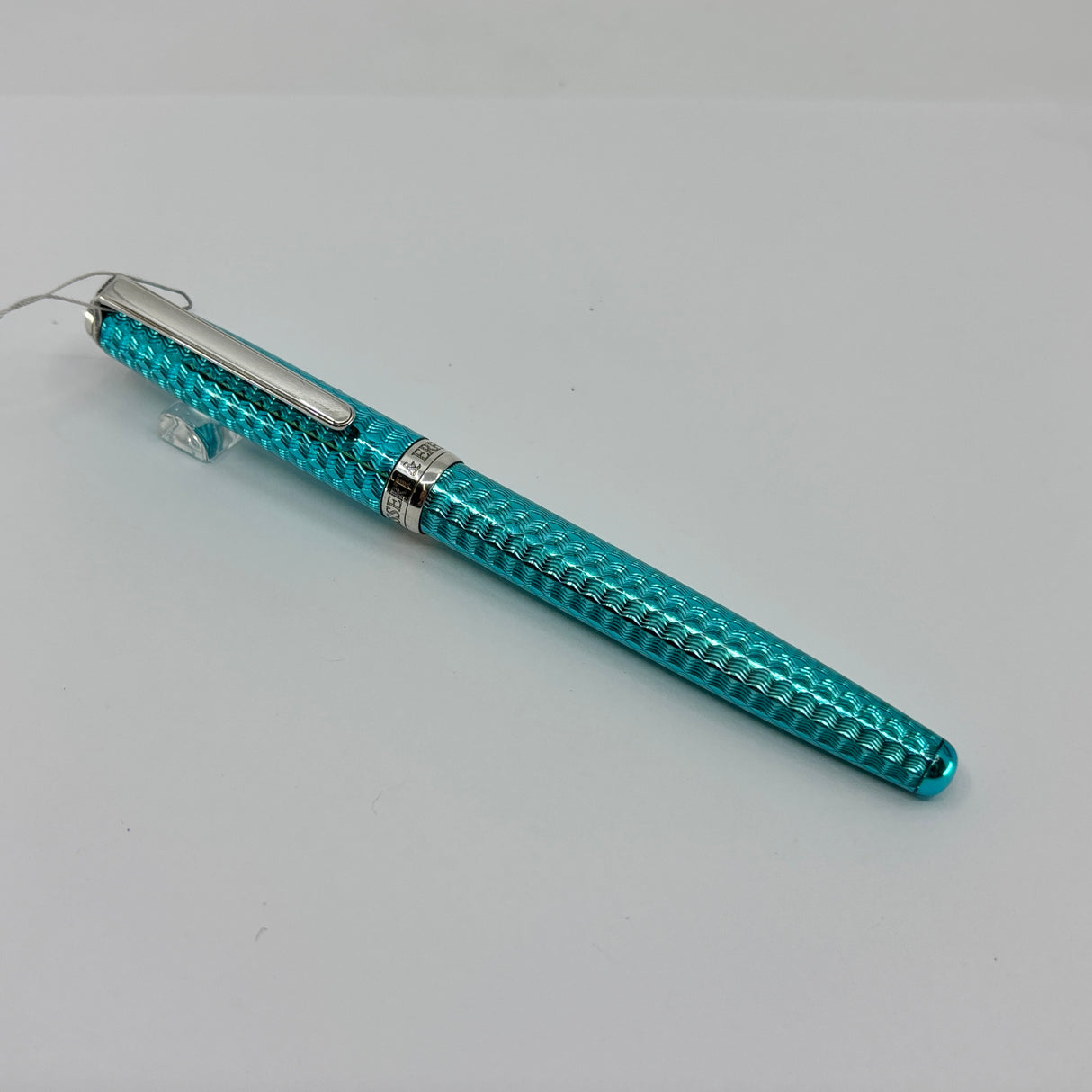 Bossert & Erhard Basketweave Arctic Ice Fountain Pen - Medium 18kt Gold Nib