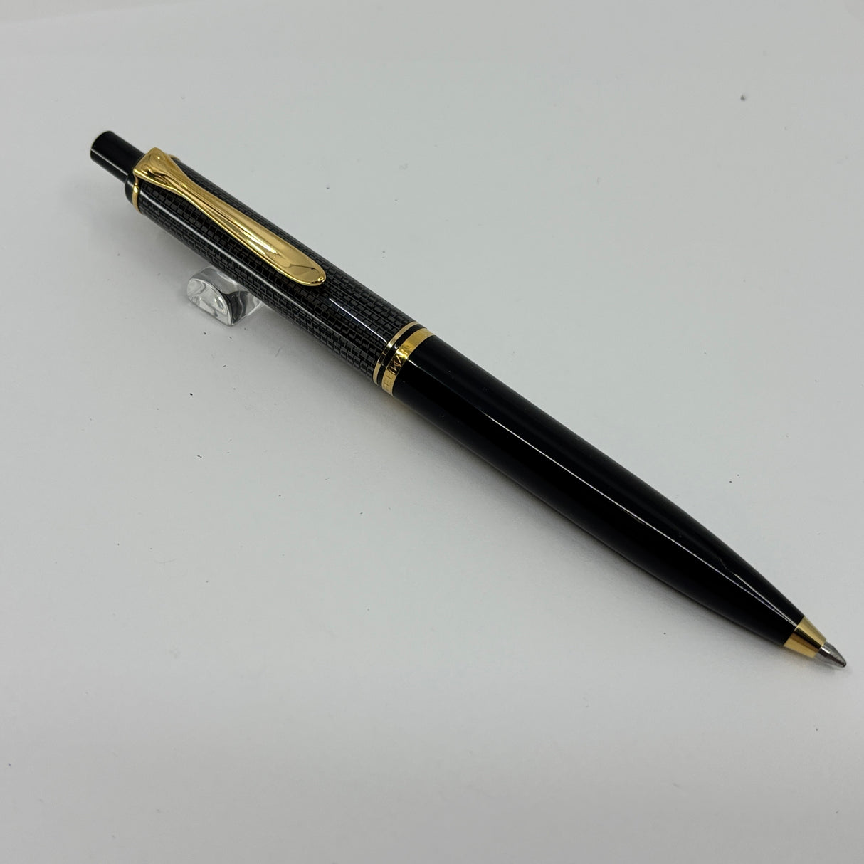 Pelikan Rare & Unusual R250 Ballpoint pen - Resin Barrel In Gray Lizard Design - Gold Plated Trim