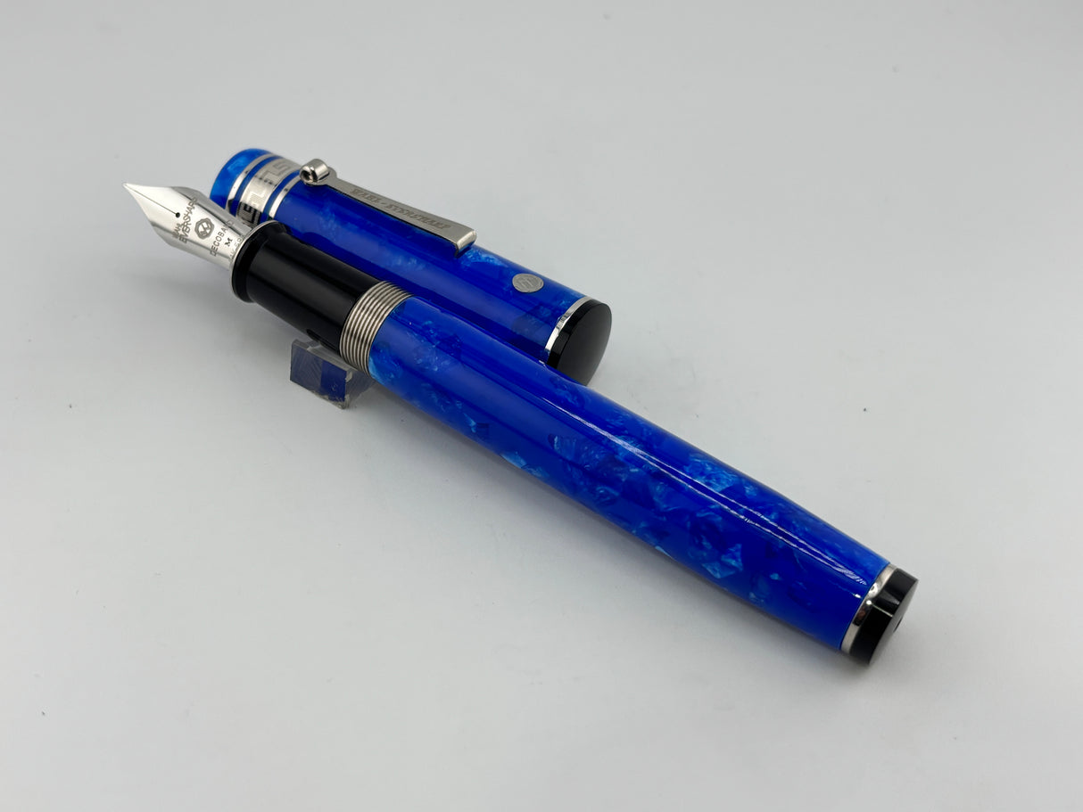 Wahl-Eversharp Decoband Lustrous Amalfi Blue w/Rhodium Plated Trim Fountain Pen - Large Medium 14kt Gold Nib