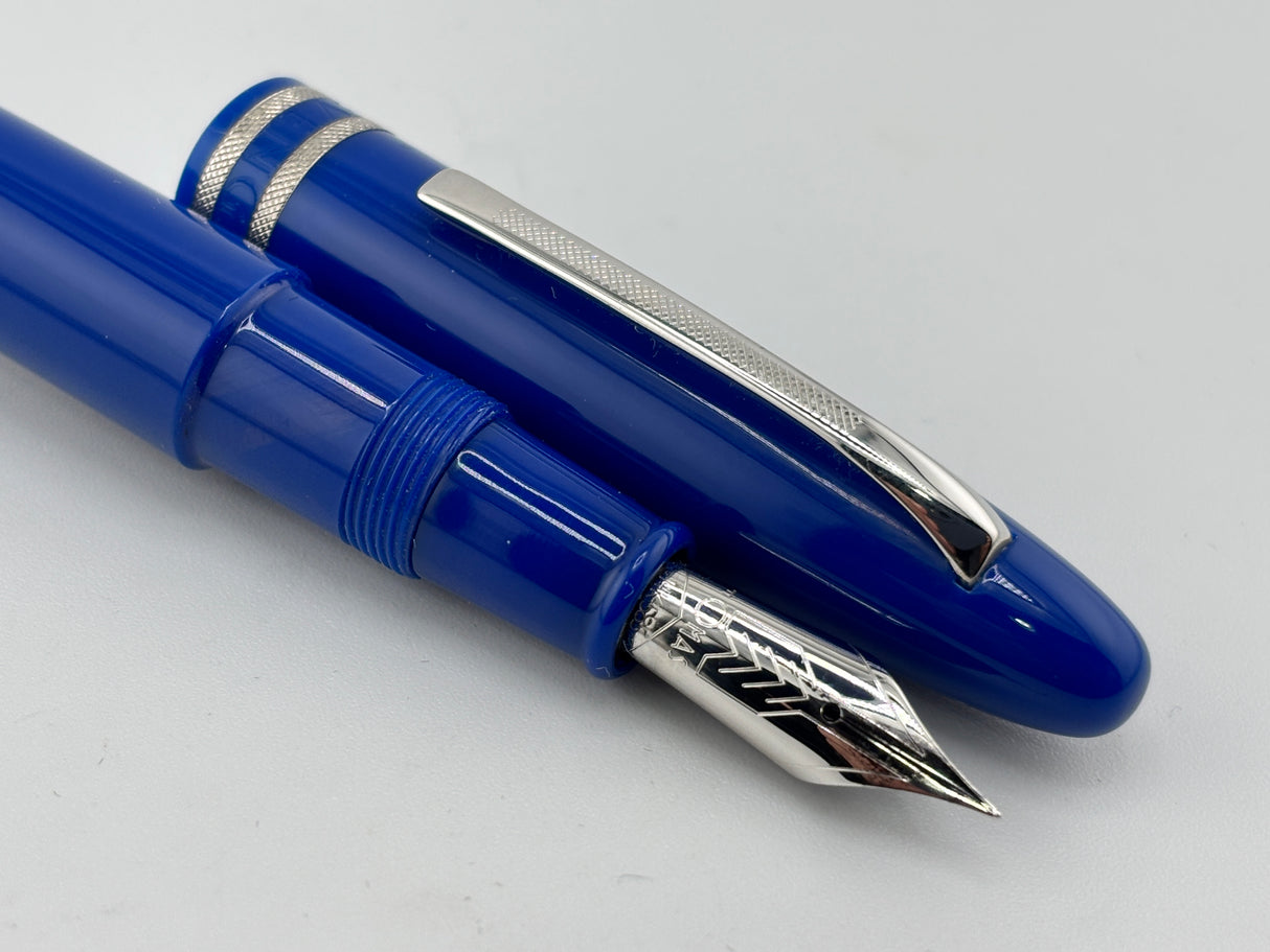 Omas for Levenger Ogiva "Bleu de France" Fountain Pen - Flexible Fine 14kt Gold Nib