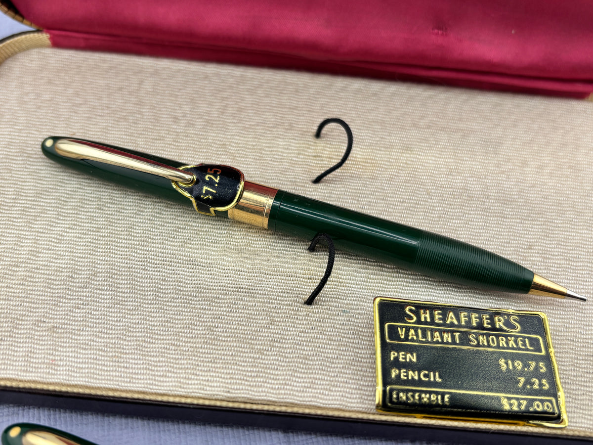 Sheaffer Touchdown Vaillant Green SET - New old stock and boxed