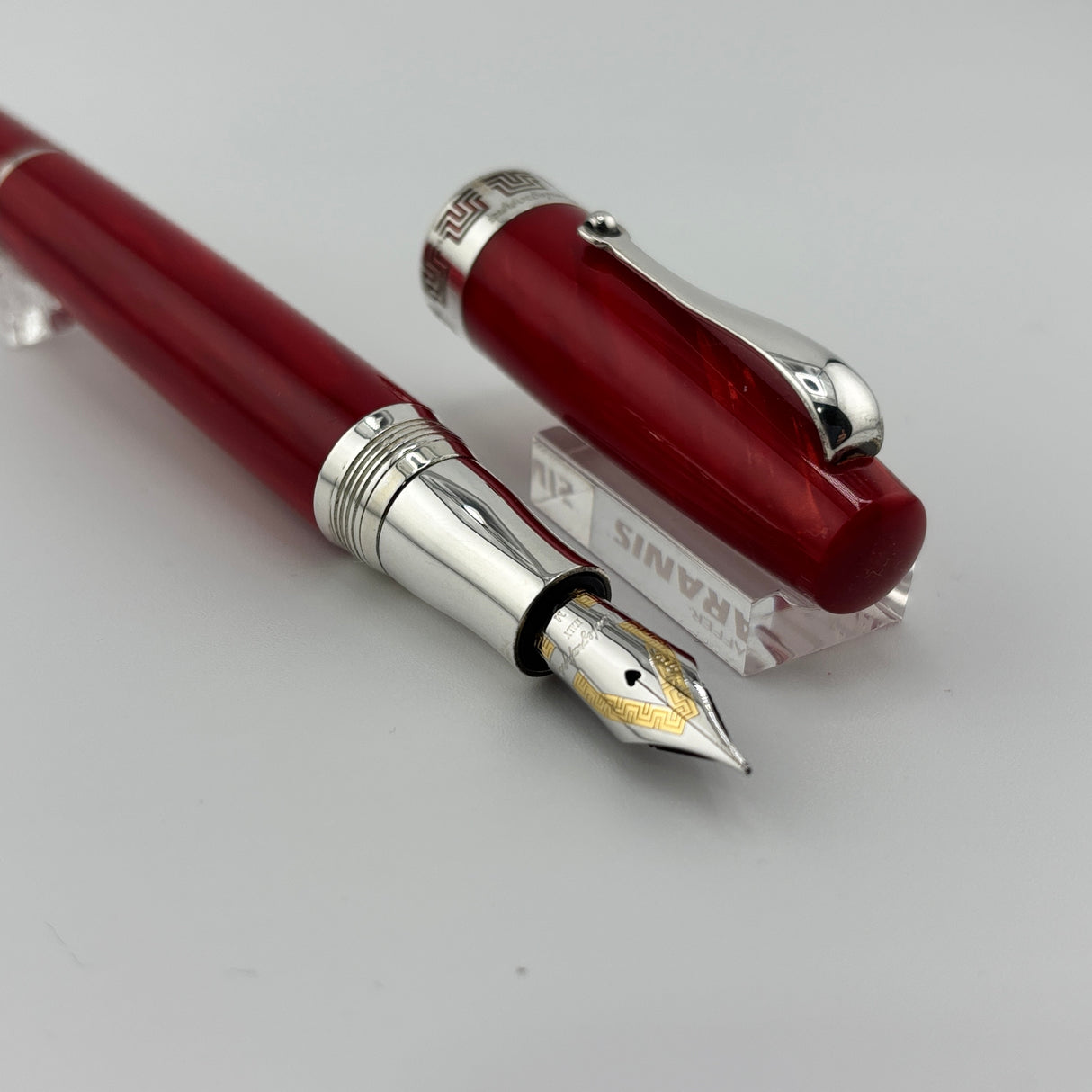Montegrappa Historia Lustrous Red Marbled Celluloid Limited Edition Fountain Pen - Medium 18kt Gold Nib