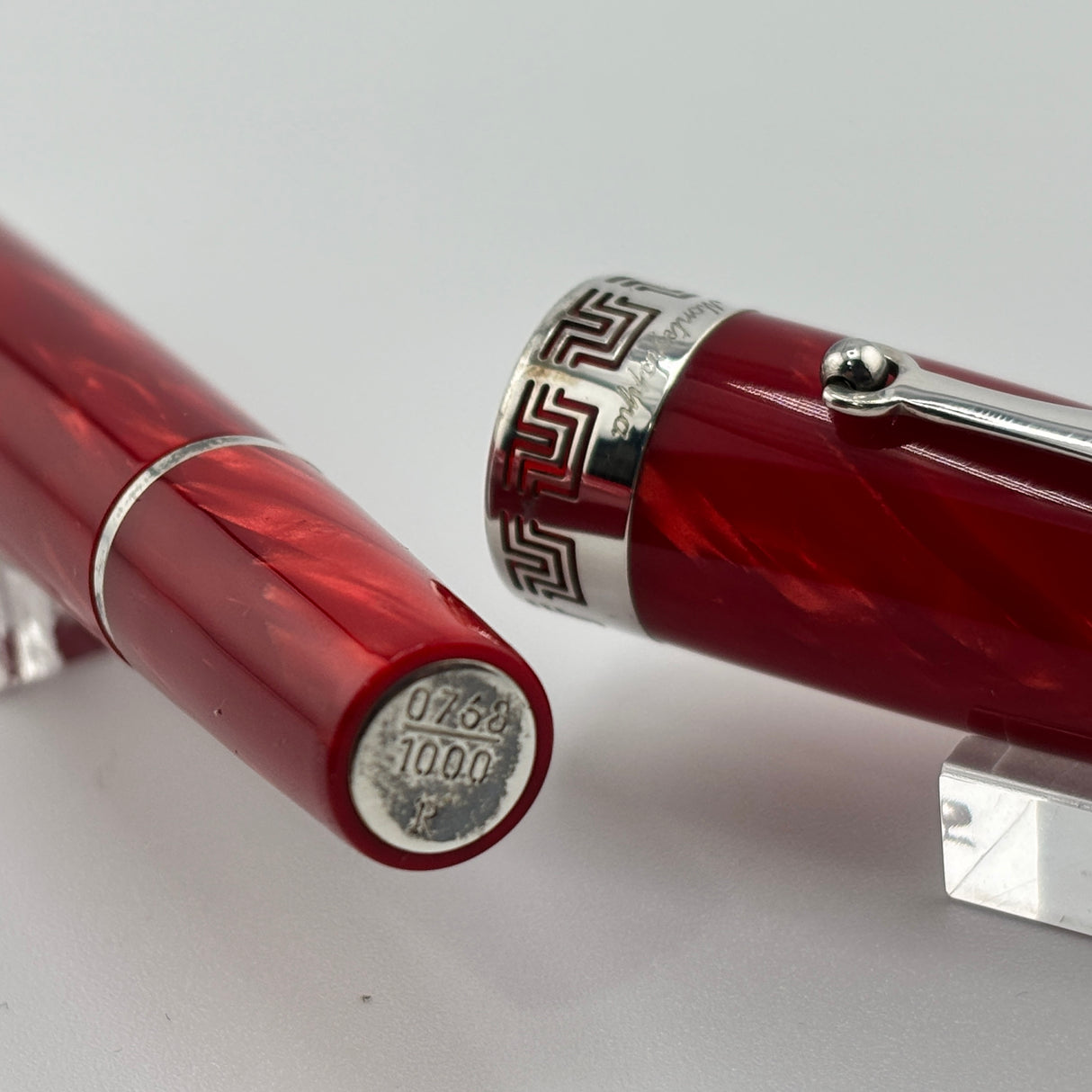 Montegrappa Historia Lustrous Red Marbled Celluloid Limited Edition Fountain Pen - Medium 18kt Gold Nib