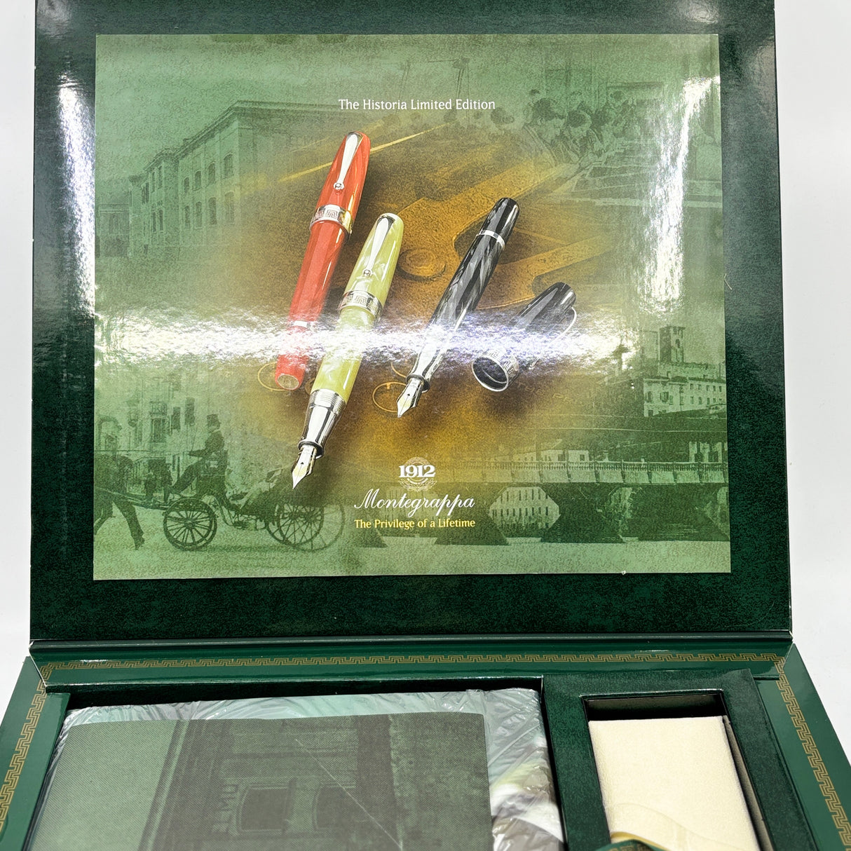 Montegrappa Historia Lustrous Red Marbled Celluloid Limited Edition Fountain Pen - Medium 18kt Gold Nib