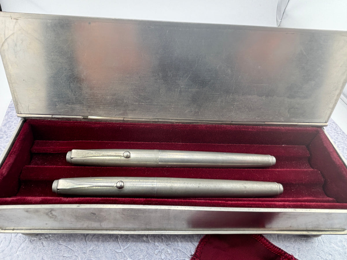 PARKER 75 Americana Pewter Set Bicentenial - Wonderful set in new condition and all complete of accessories