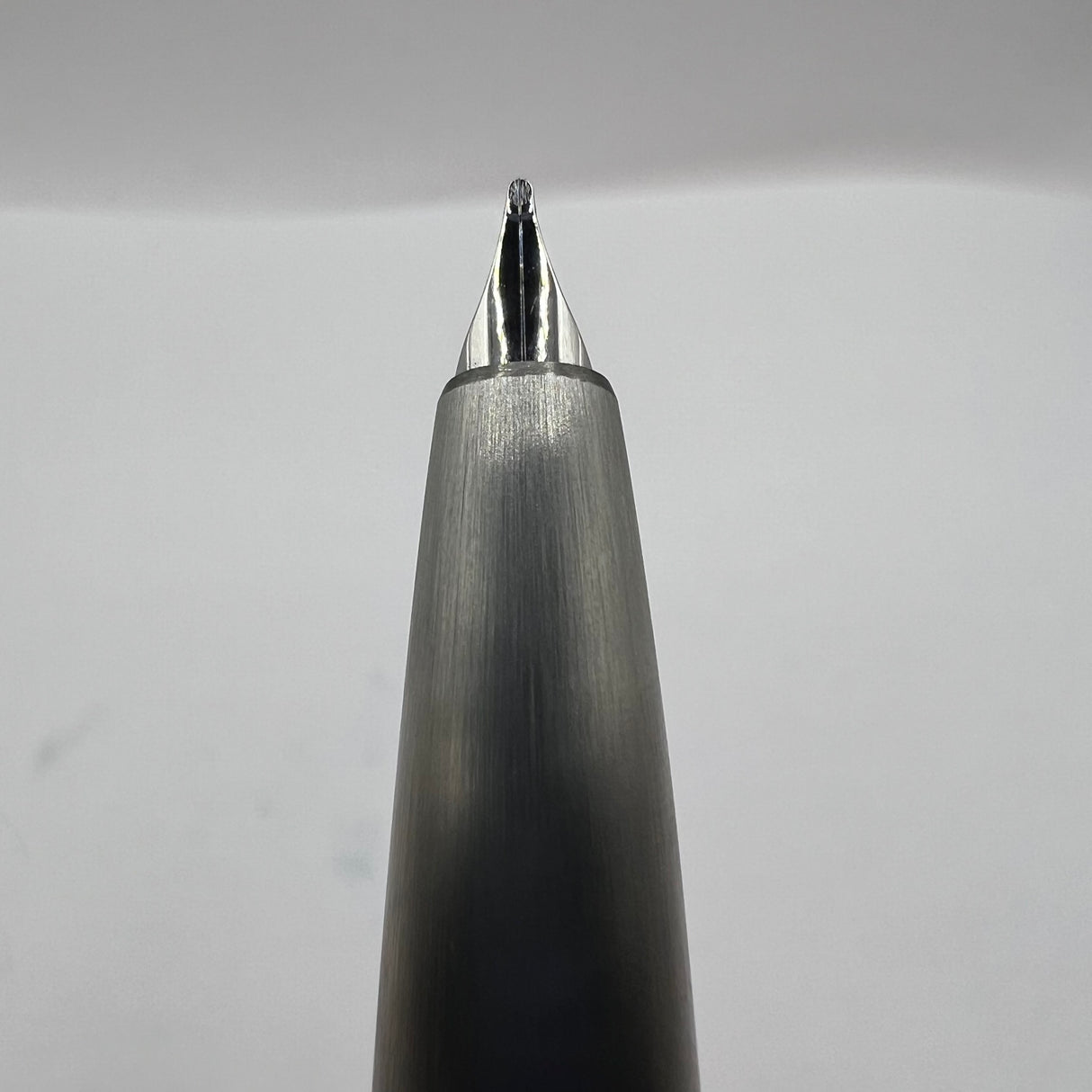 Lamy #2000 Matte Brushed Stainless Steel Fountain Pen - Fine 14kt Gold Nib