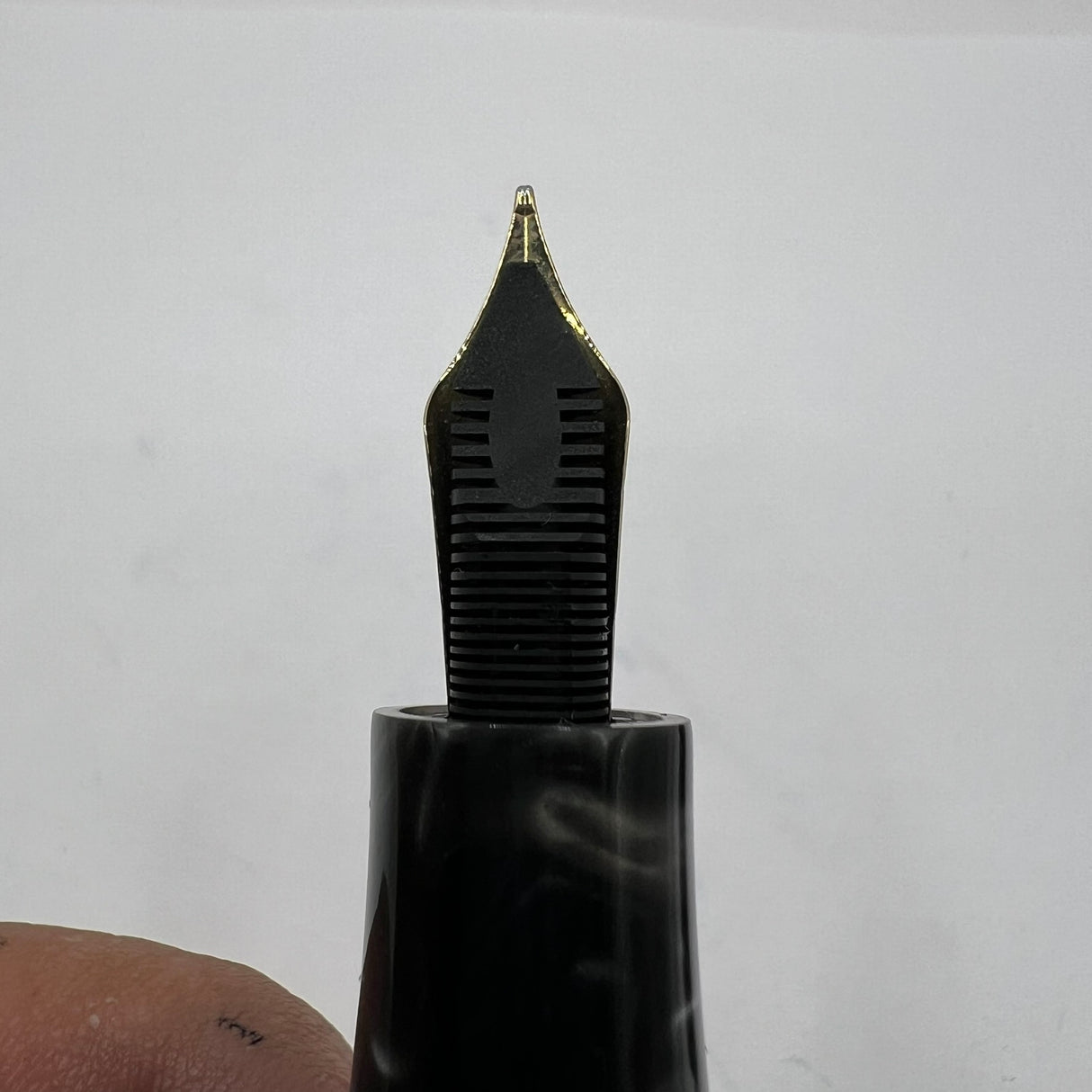 Krone Harry Houdini Limited Edition Fountain Pen - Medium 18kt Gold Nib - With Authenticated Original Key Used by Houdini!