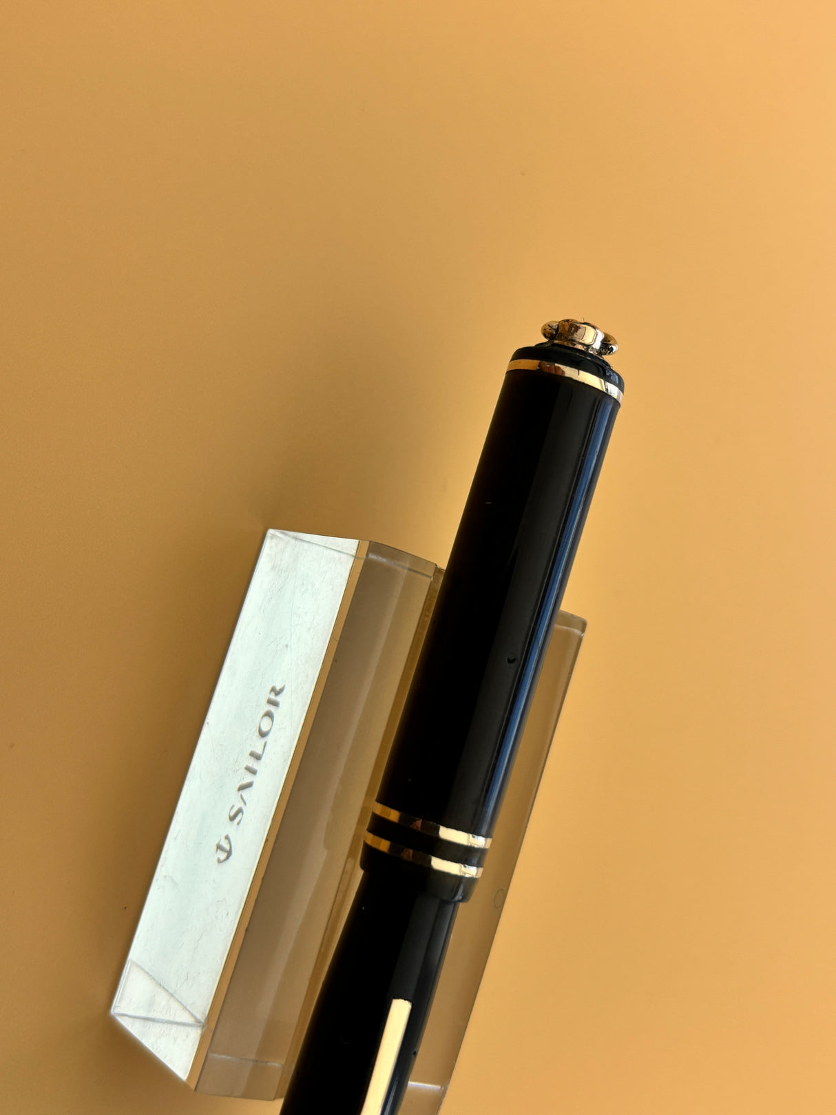 Wahl Eversharp Signature Ring Top Black Hard Rubber - Fountain Pen