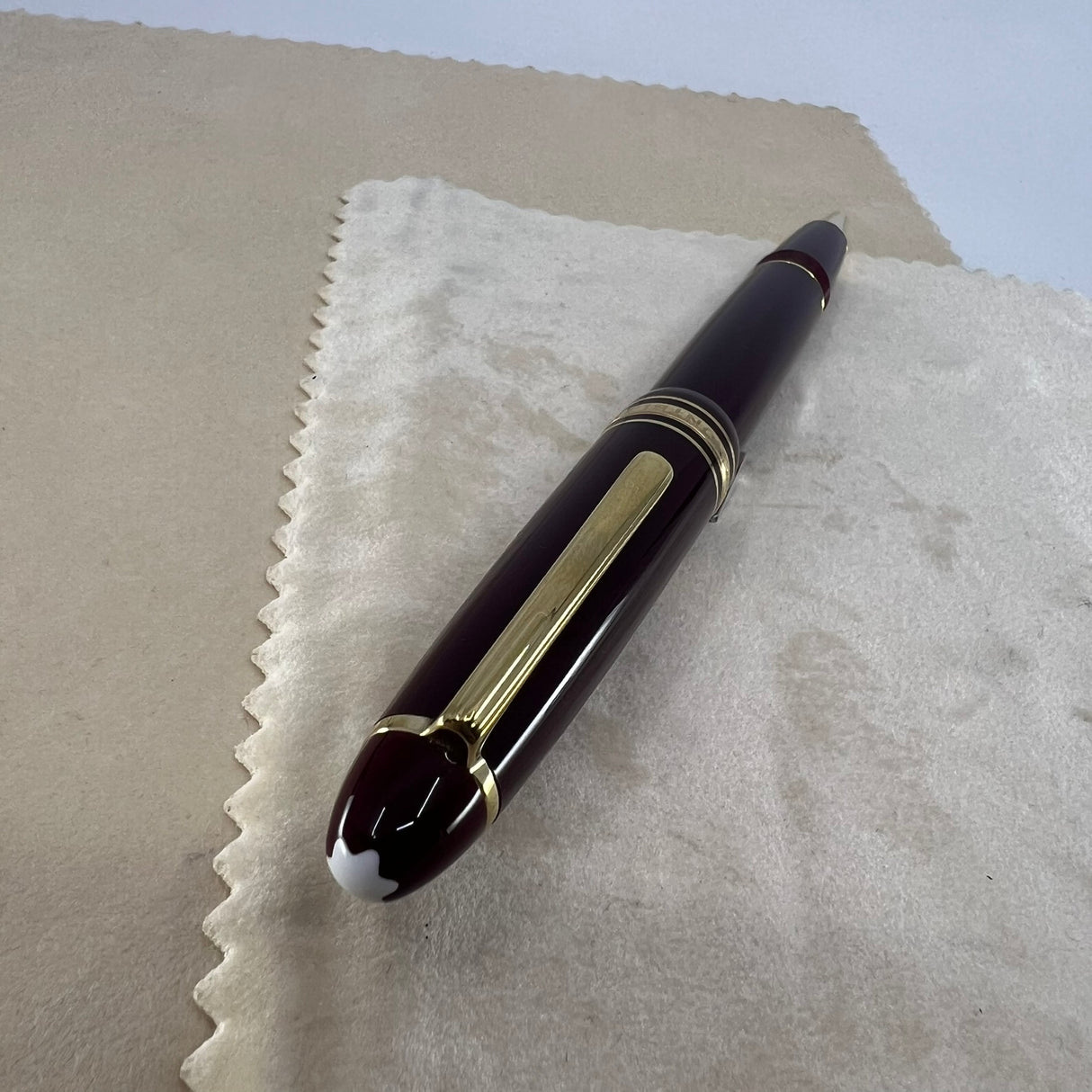 Montblanc Meisterstuck #162 Bordeaux Resin LeGrand Rollerball (with Flaw)