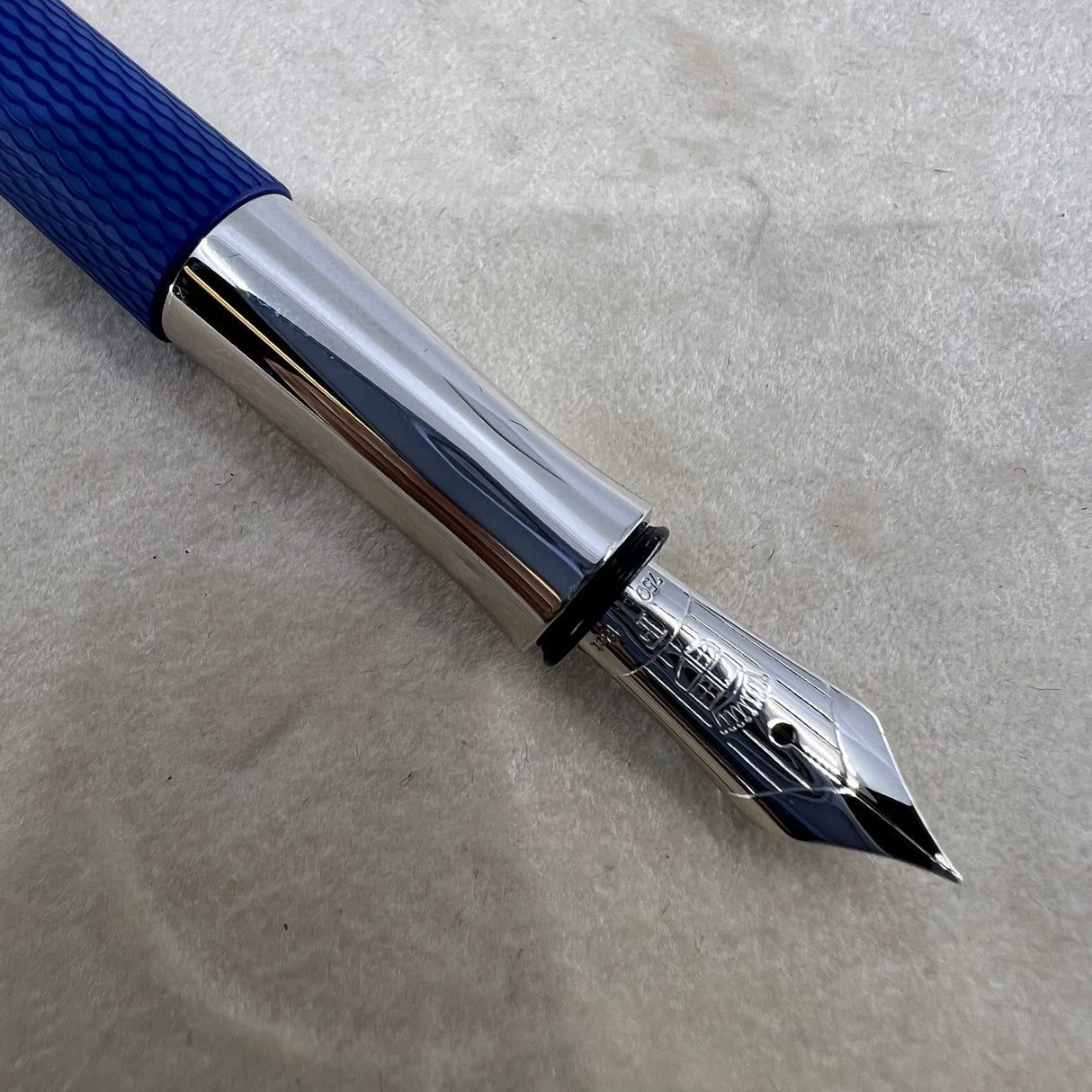 Graf Von Faber Castell Blue Resin Guilloche Fountain Pen - Fine 18 Kt Gold Nib