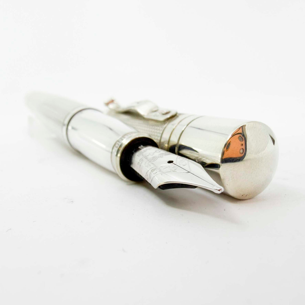 Yard-o-Led Sterling Silver Viceroy Grand Barley Fountain Pen - Broad 18kt Gold Nib