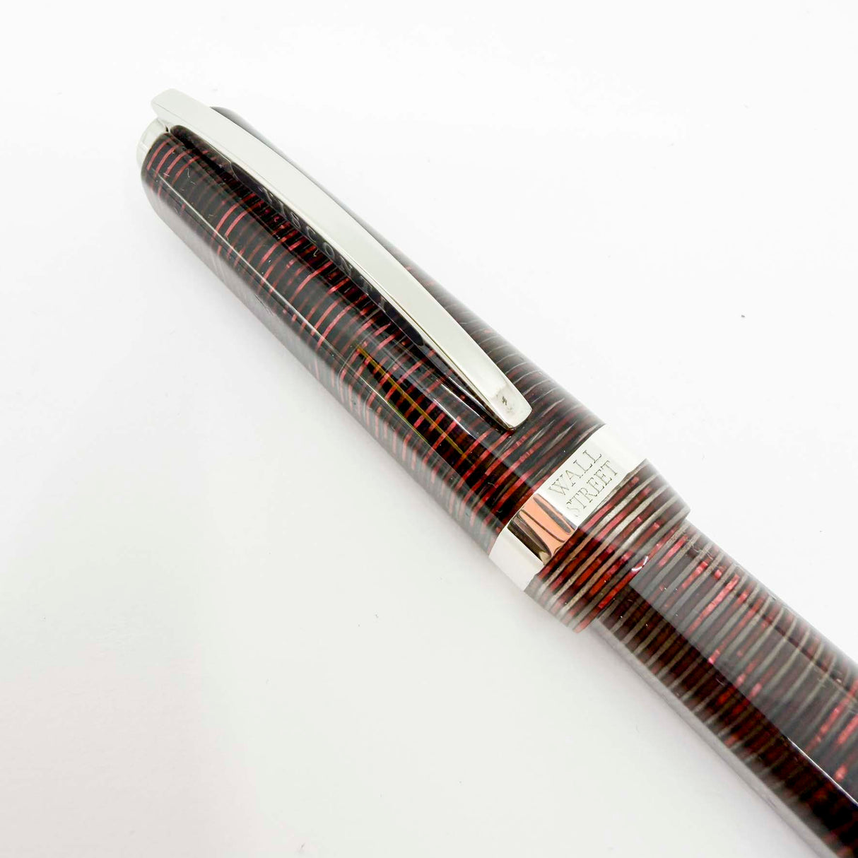 Visconti Wall Street Glittering Burgundy Striped Celluloid Fountain Pen - Flexible Fine 23K Palladium Nib