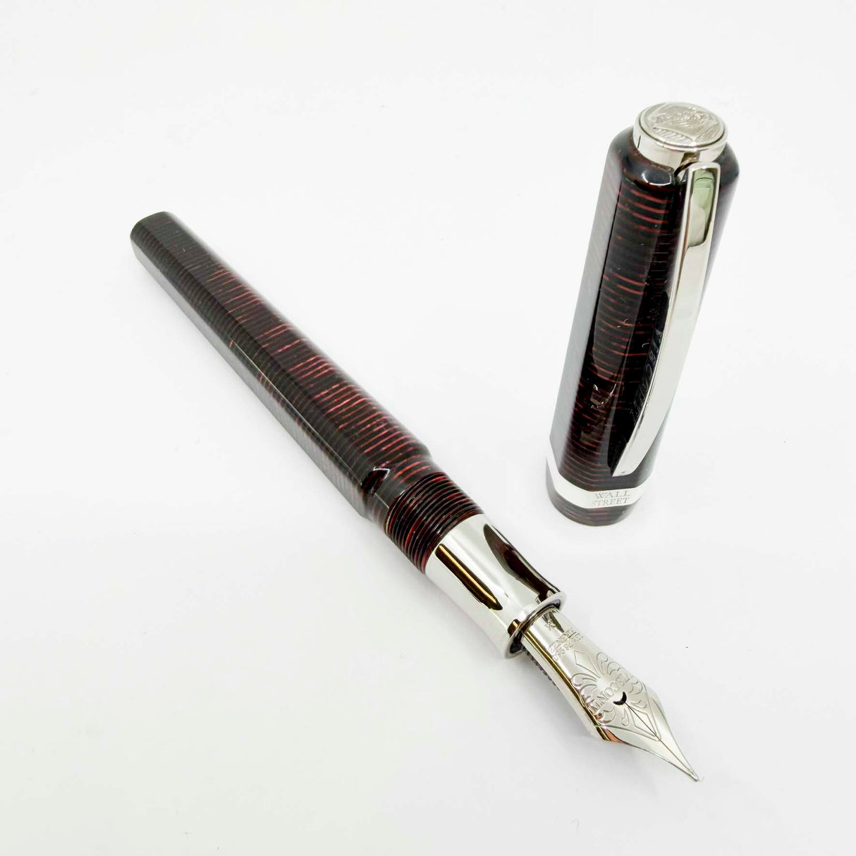 Visconti Wall Street Glittering Burgundy Striped Celluloid Fountain Pen - Flexible Fine 23K Palladium Nib
