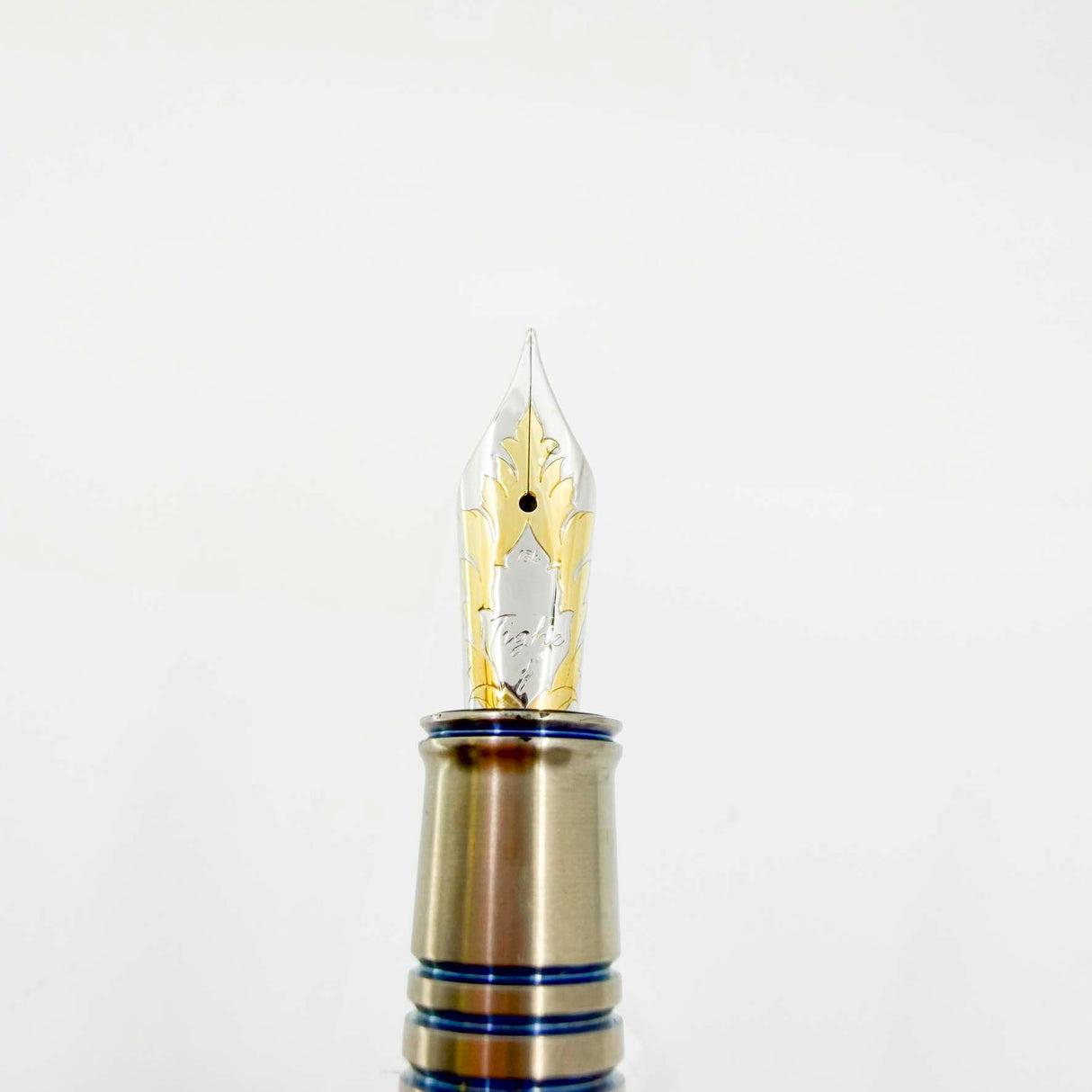 Grayson Tighe Titanium Limited Edition Fountain Pen - Fine Tighe 18kt Gold Nib (2005) - RARE & VERY DESIRABLE!!