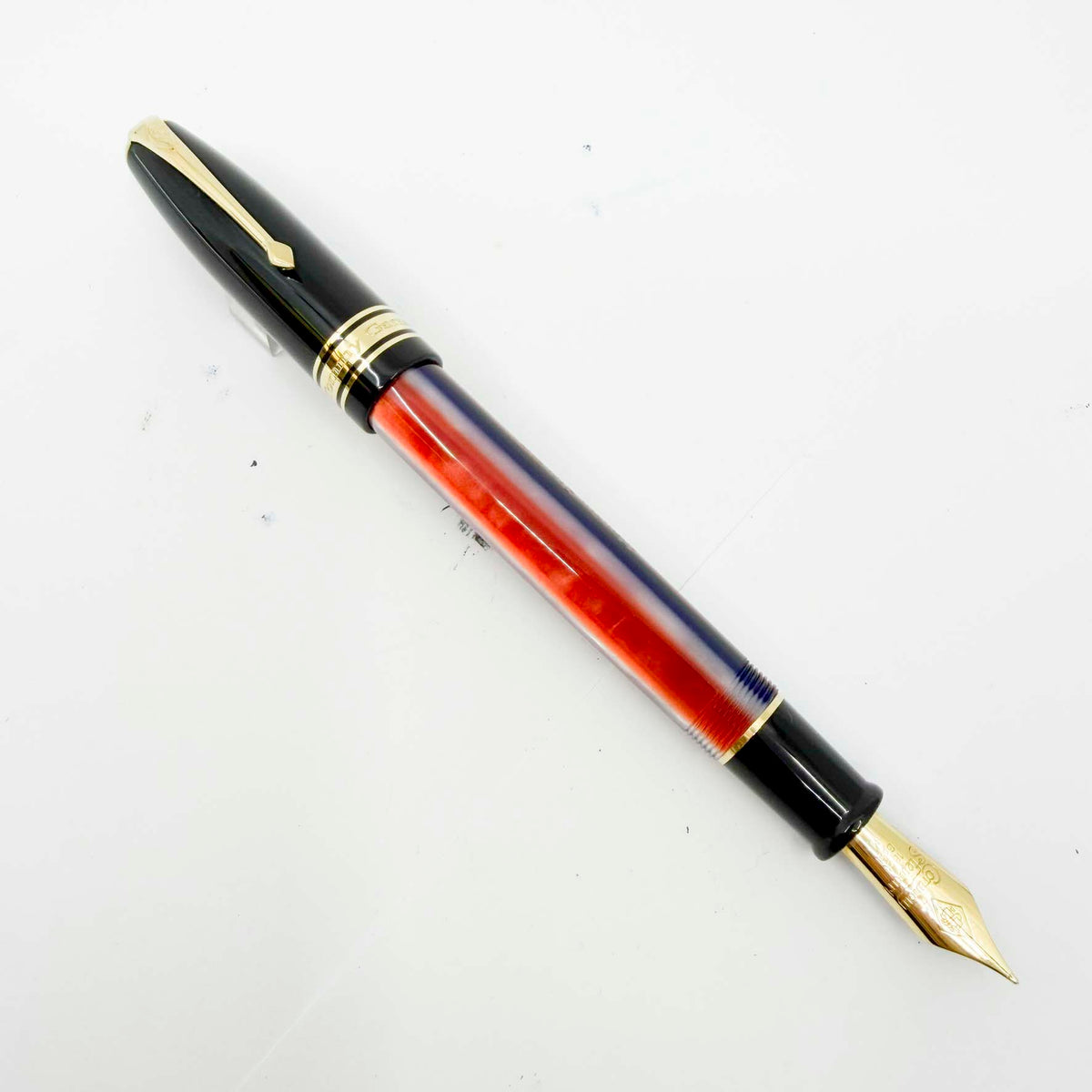 Conway Stewart "The Garner 100" Patriot Striped Barrel Limited Edition Fountain Pen - Medium 18kt Gold Nib