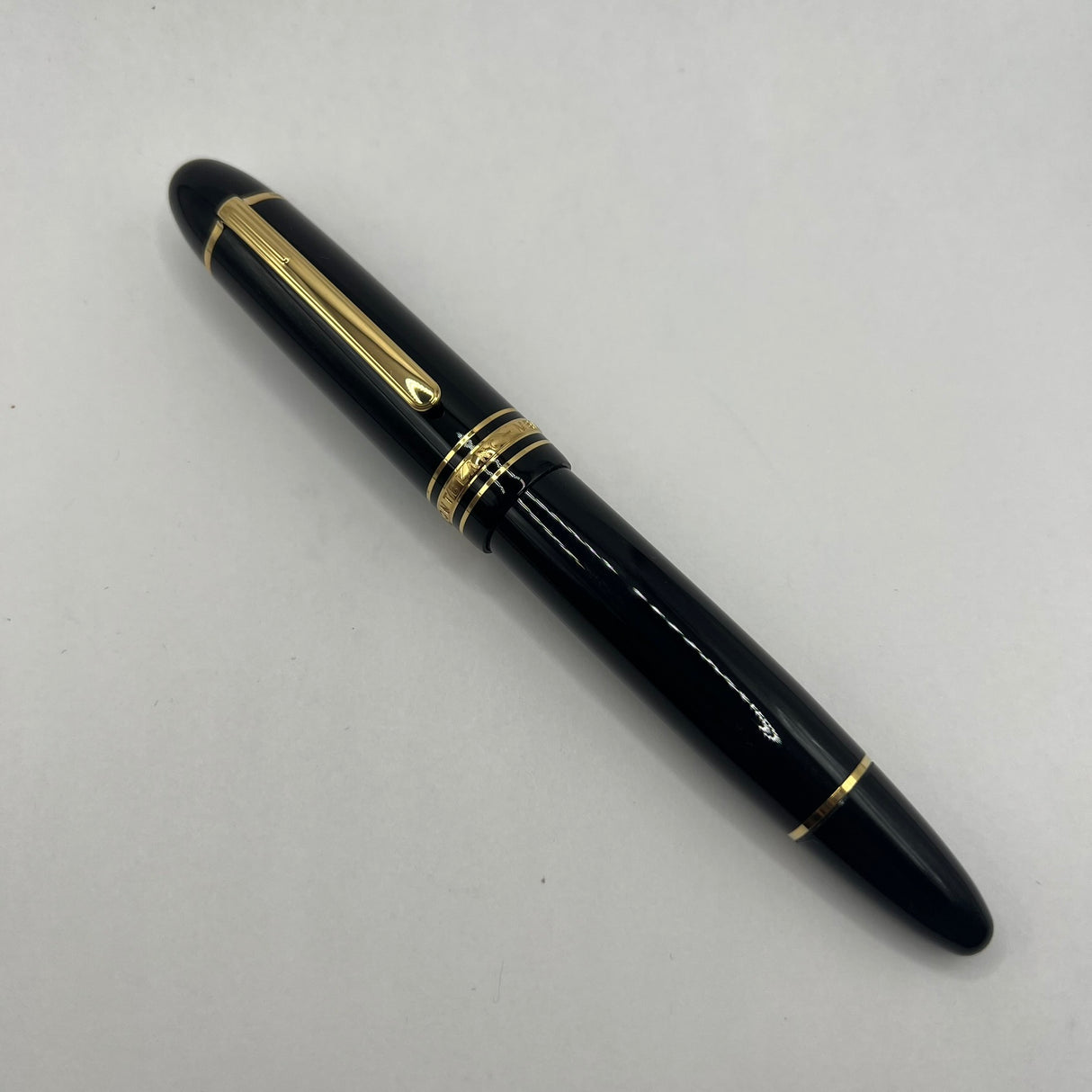 Montblanc Meisterstuck #149 Fountain Pen - Medium 18kt Gold Nib