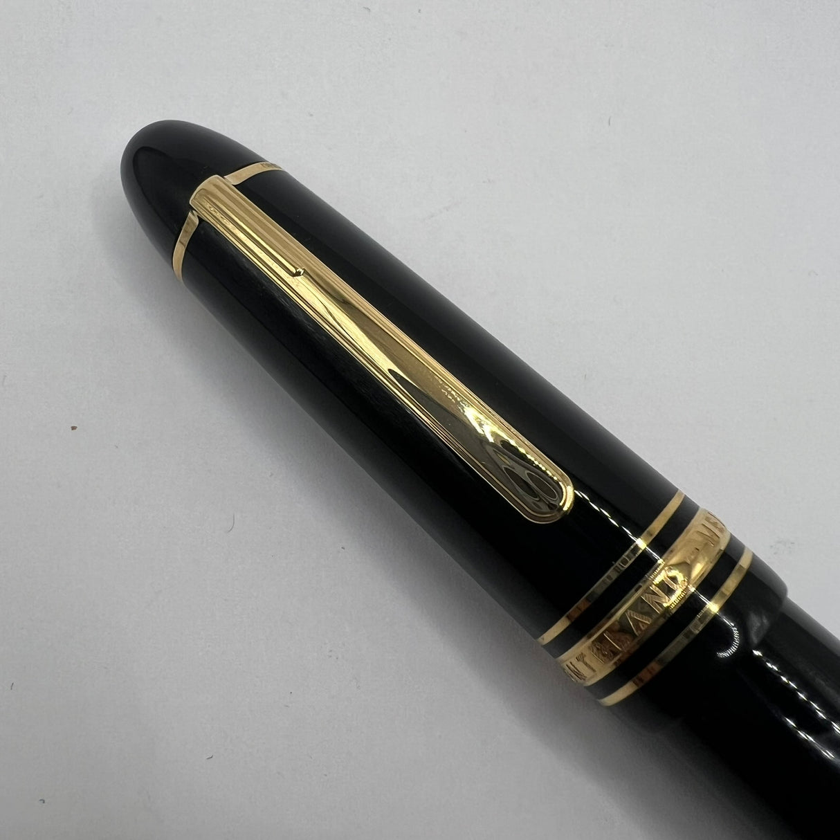Montblanc Meisterstuck #149 Fountain Pen - Medium 18kt Gold Nib