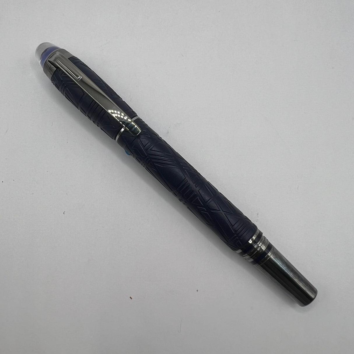 Montblanc Starwalker Space Blue Fountain Pen - Medium 14kt Gold Nib