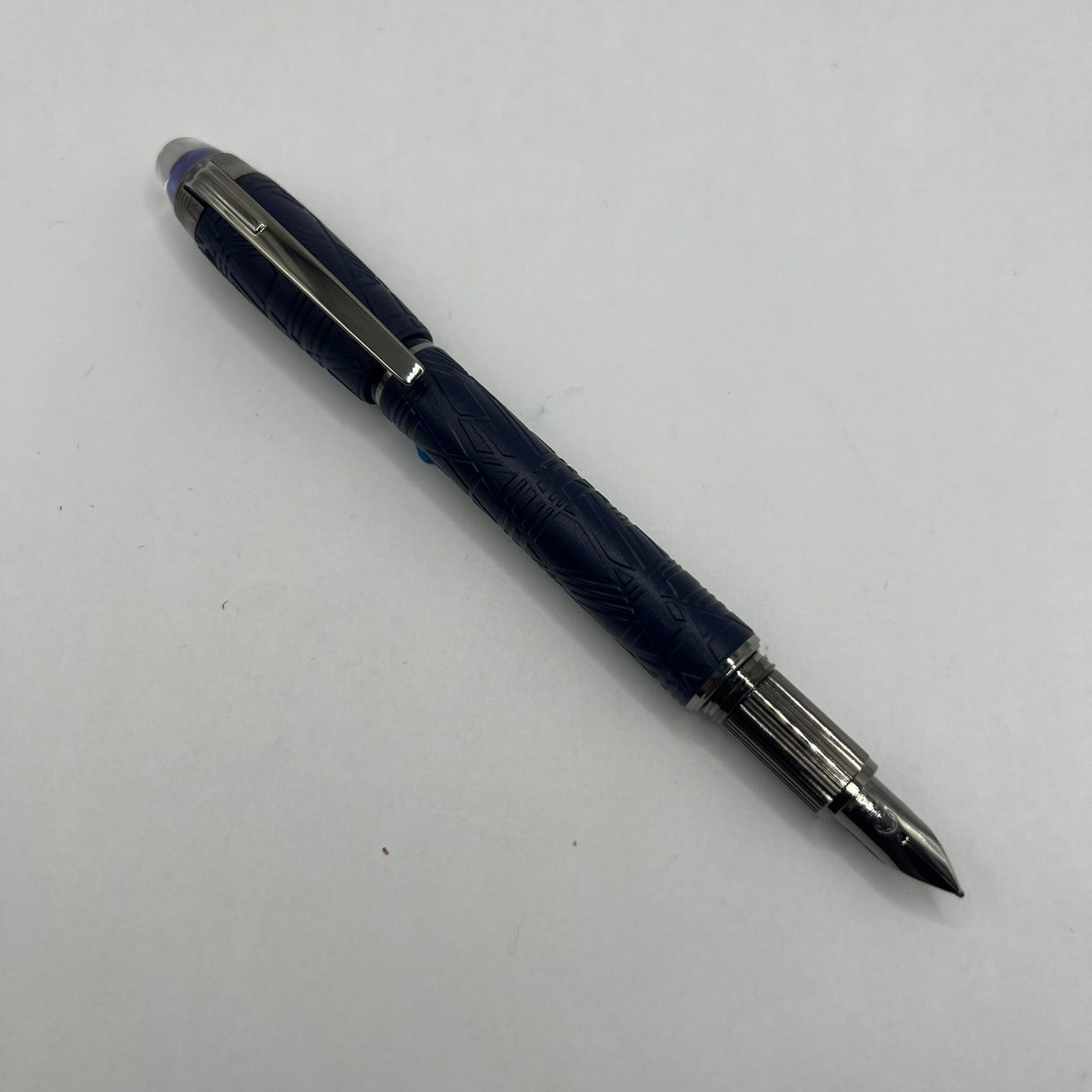 Montblanc Starwalker Space Blue Fountain Pen - Medium 14kt Gold Nib
