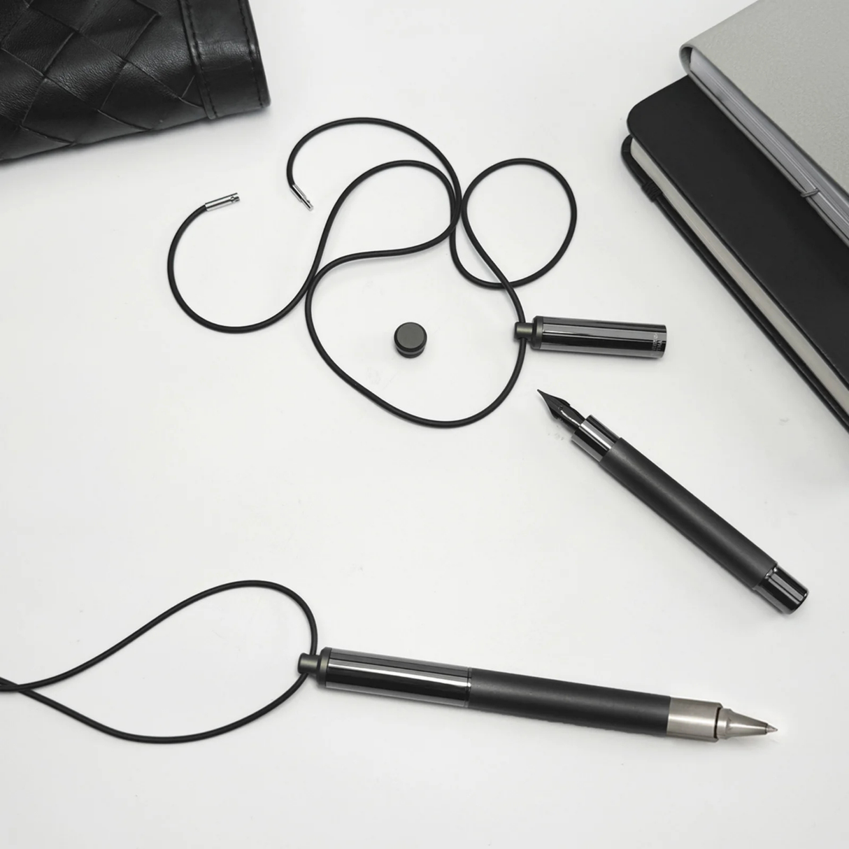 Monteverde USA Ritma Gala Convertible Pocket-Neck Black Fountain Pen Collection