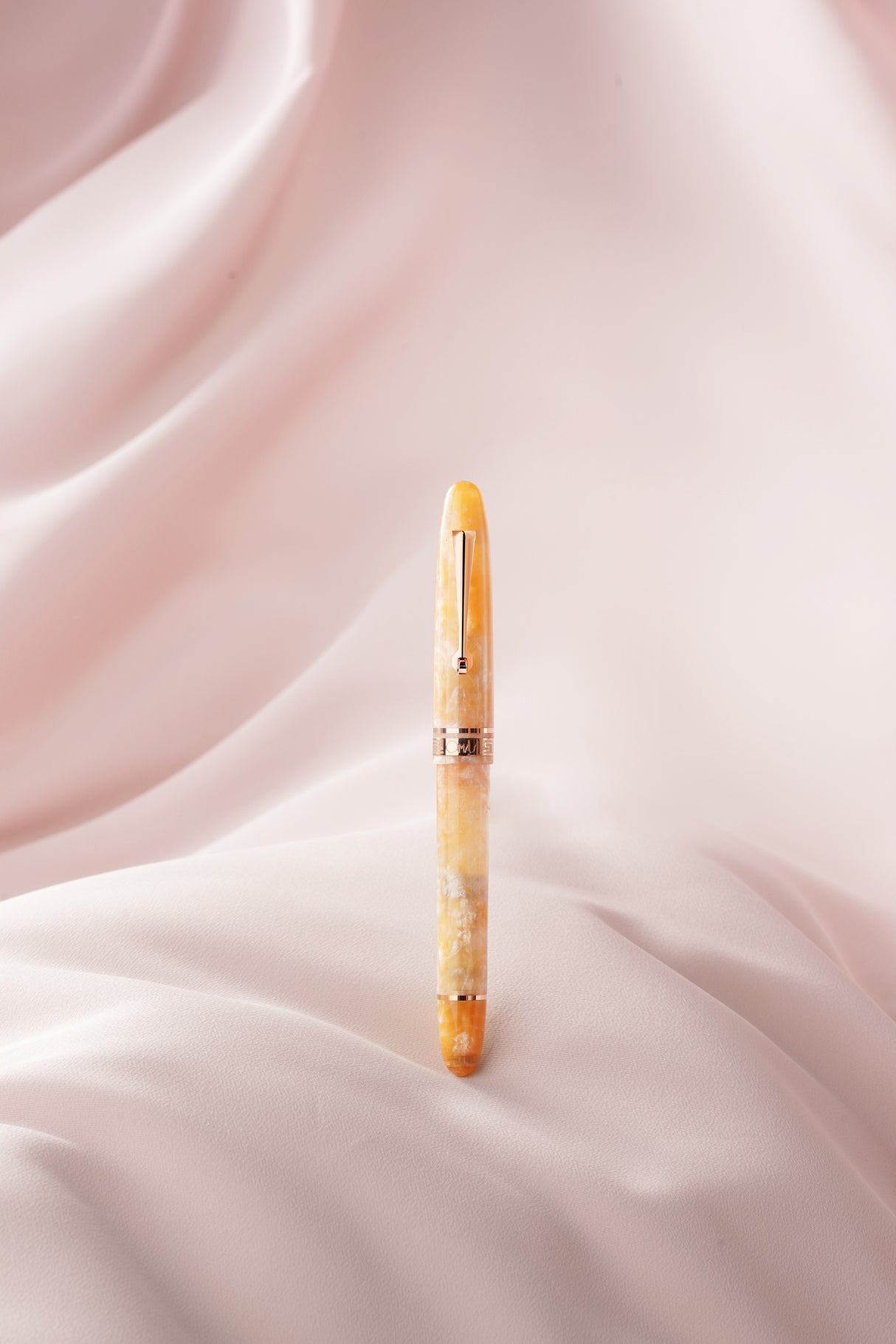 OMAS Ogiva Fountain Pen Cocktail Series Peach Bellini Limited Edition Rose Gold Trim