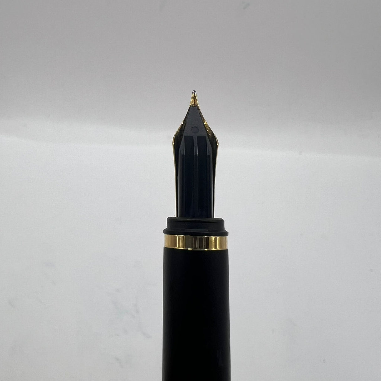 Montblanc Noblesse 18k nib Gold plated Fountain Pen - circa 1980