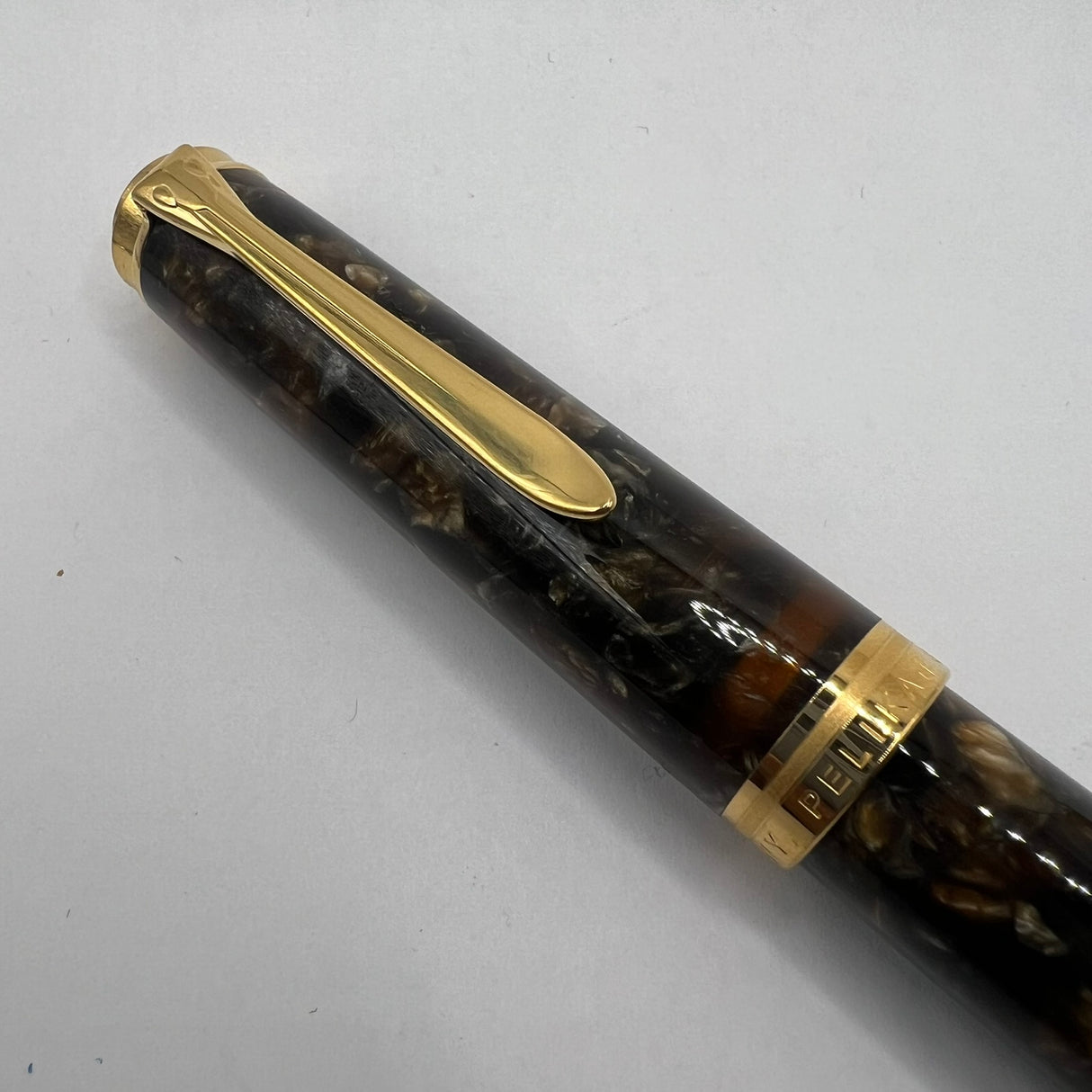 Pelikan Souveran Renaissance Brown M1000 Fountain Pen - Very Flexible Fine 18kt Gold Nib