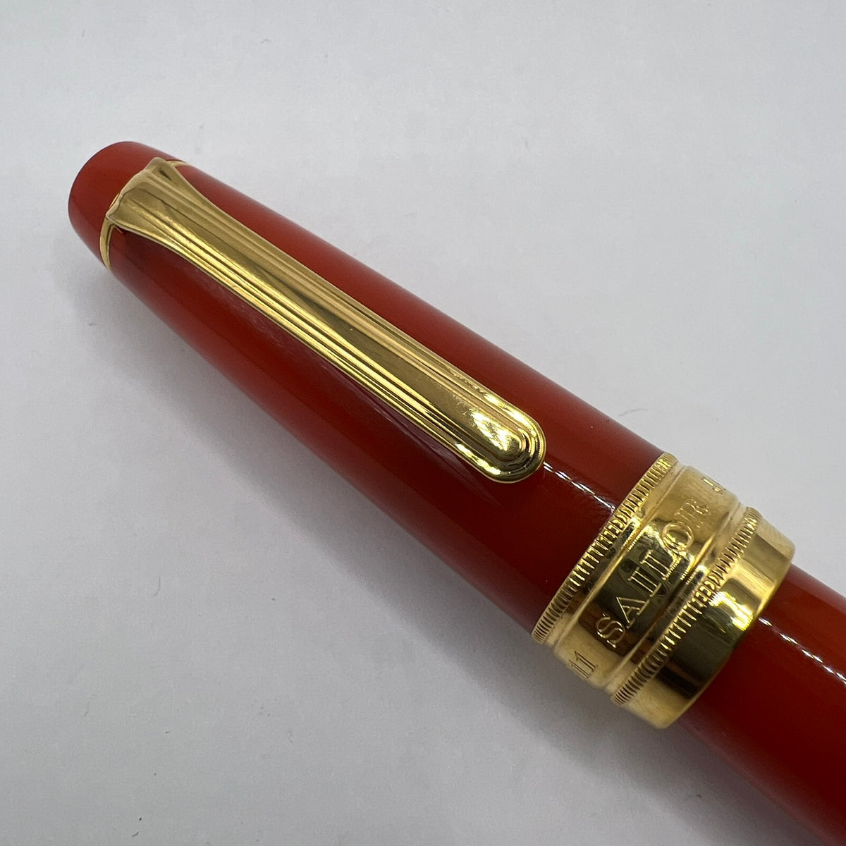 Sailor Professional Gear King of Pens Fountain Pen - Pillow Book - Autumn Sky(Coral) - Broad 21kt Gold Nib