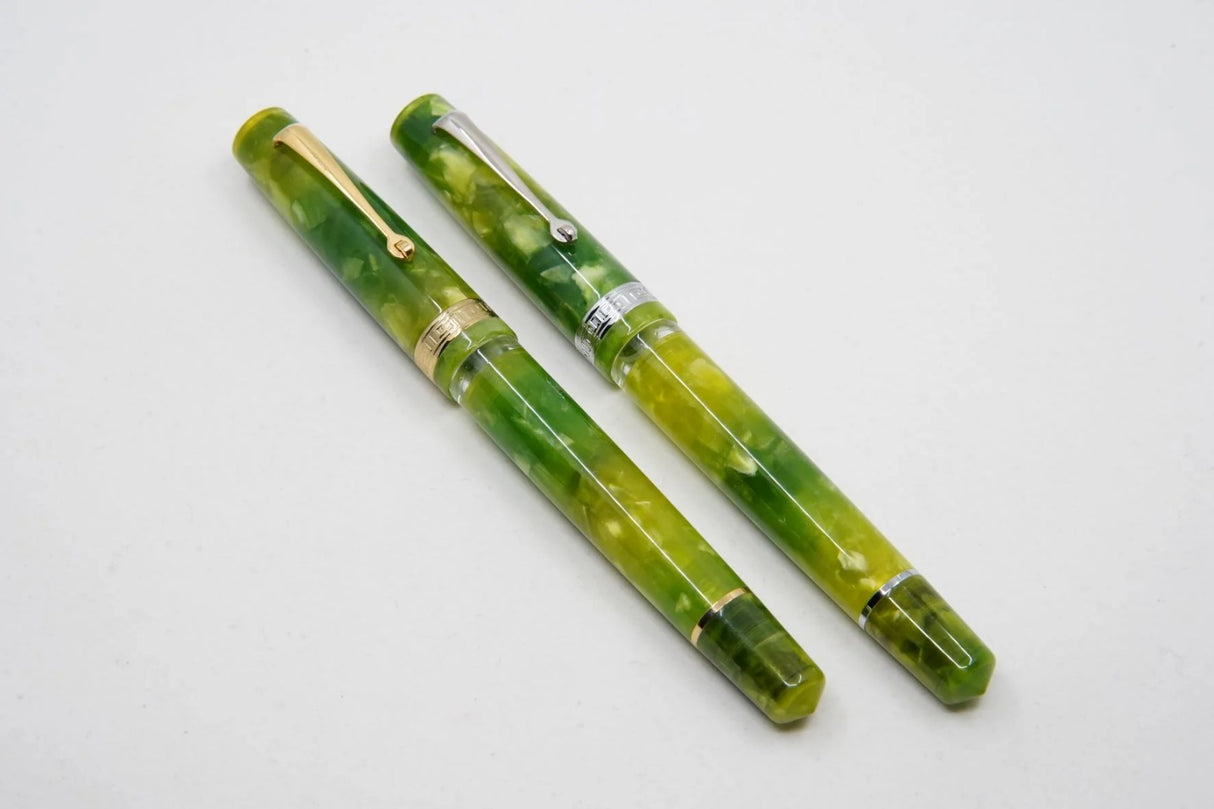 ASC Studio Green Grasshopper Gold Trim - Fountain Pen