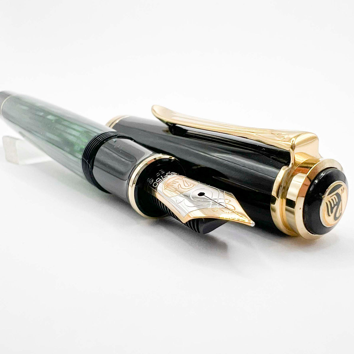 Pelikan M800 Souveran Black Cap & Green Striped Barrel Fountain Pen - Extra Fine 18kt Gold Nib