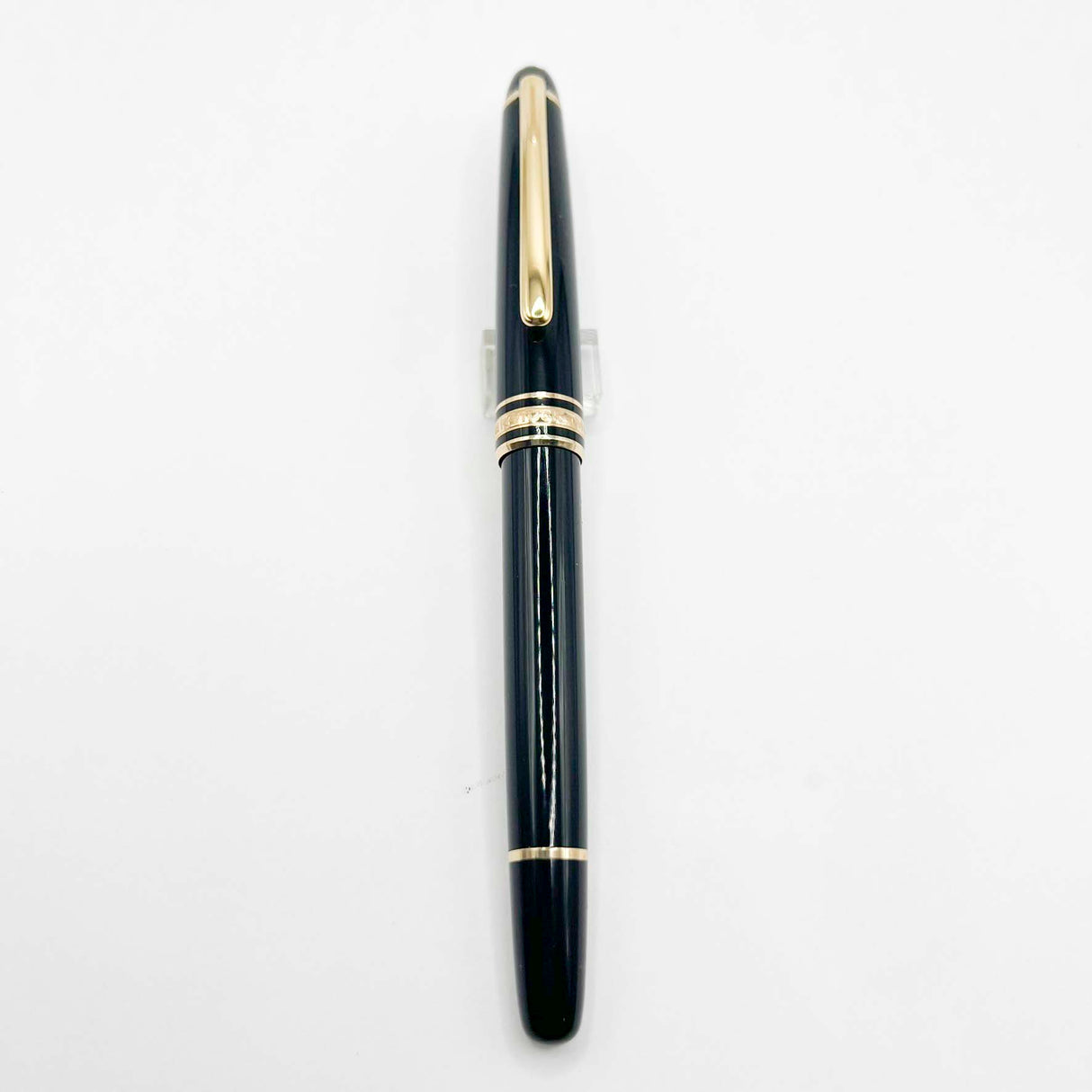 Montblanc Classique #144 Black Resin Fountain Pen - Fine 14kt Gold Nib