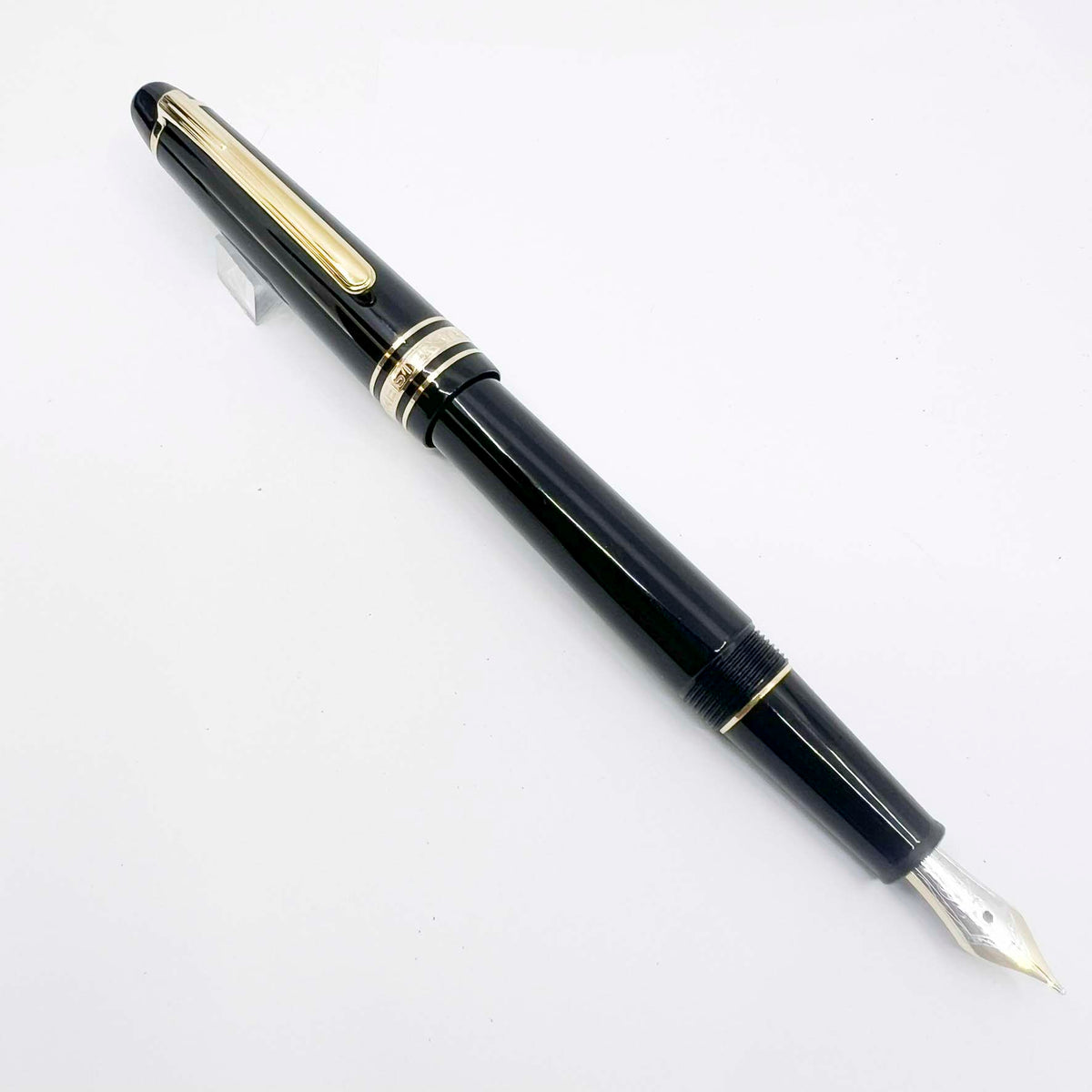 Montblanc Meisterstuck Black Resin #145 (Chopin) Classique Gold-Plated Trim Fountain Pen - Fine 14kt Kt Gold Nib