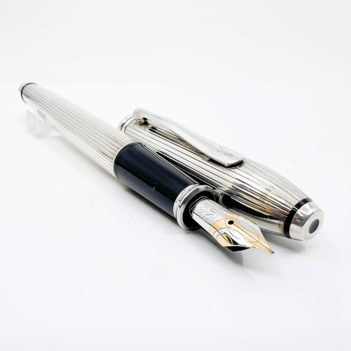 Cross Townsend Sterling Silver Fountain Pen - Made in USA - Fine 18kt Gold Nib