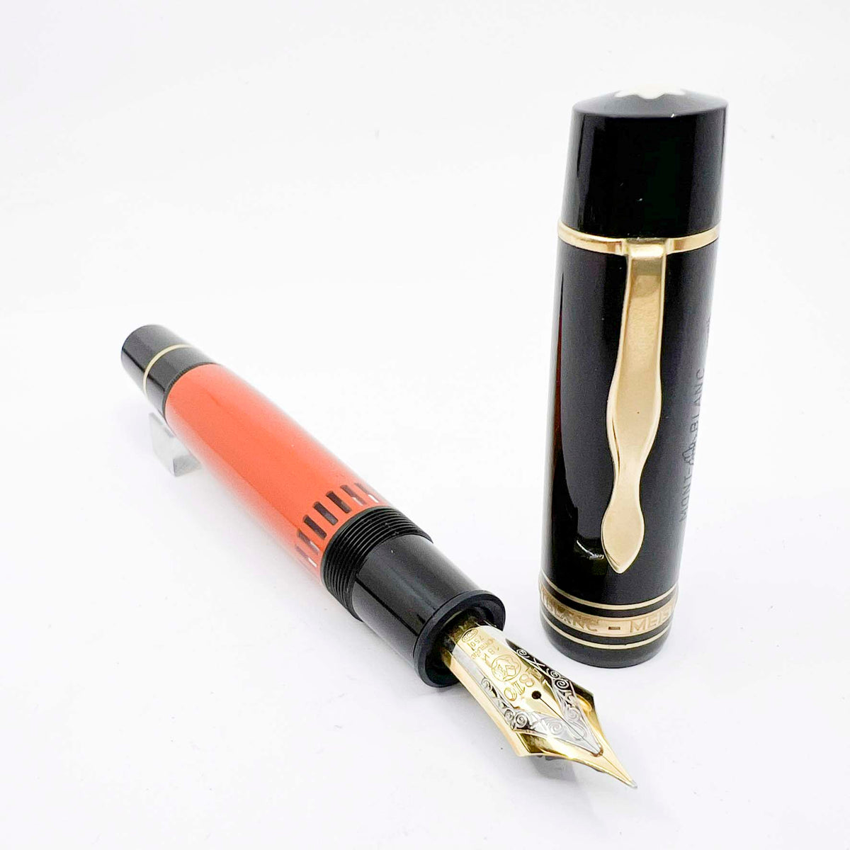 Montblanc Ernest Hemingway Writer Series Limited Edition Fountain Pen - Fine 18kt Gold Nib