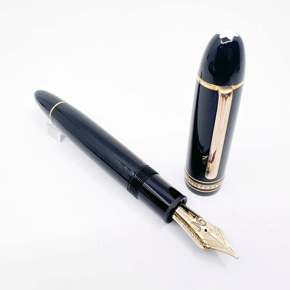 Montblanc Meisterstuck #149 90th Anniversary of Meisterstuck Fountain Pen- Broad 18kt Gold Nib (Copy)