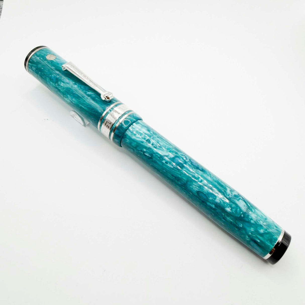 Wahl Eversharp Lustrous Marbleized Turquoise Decoband Oversized Fountain Pen - Superflex Medium #8 Size 1kt Gold Nib