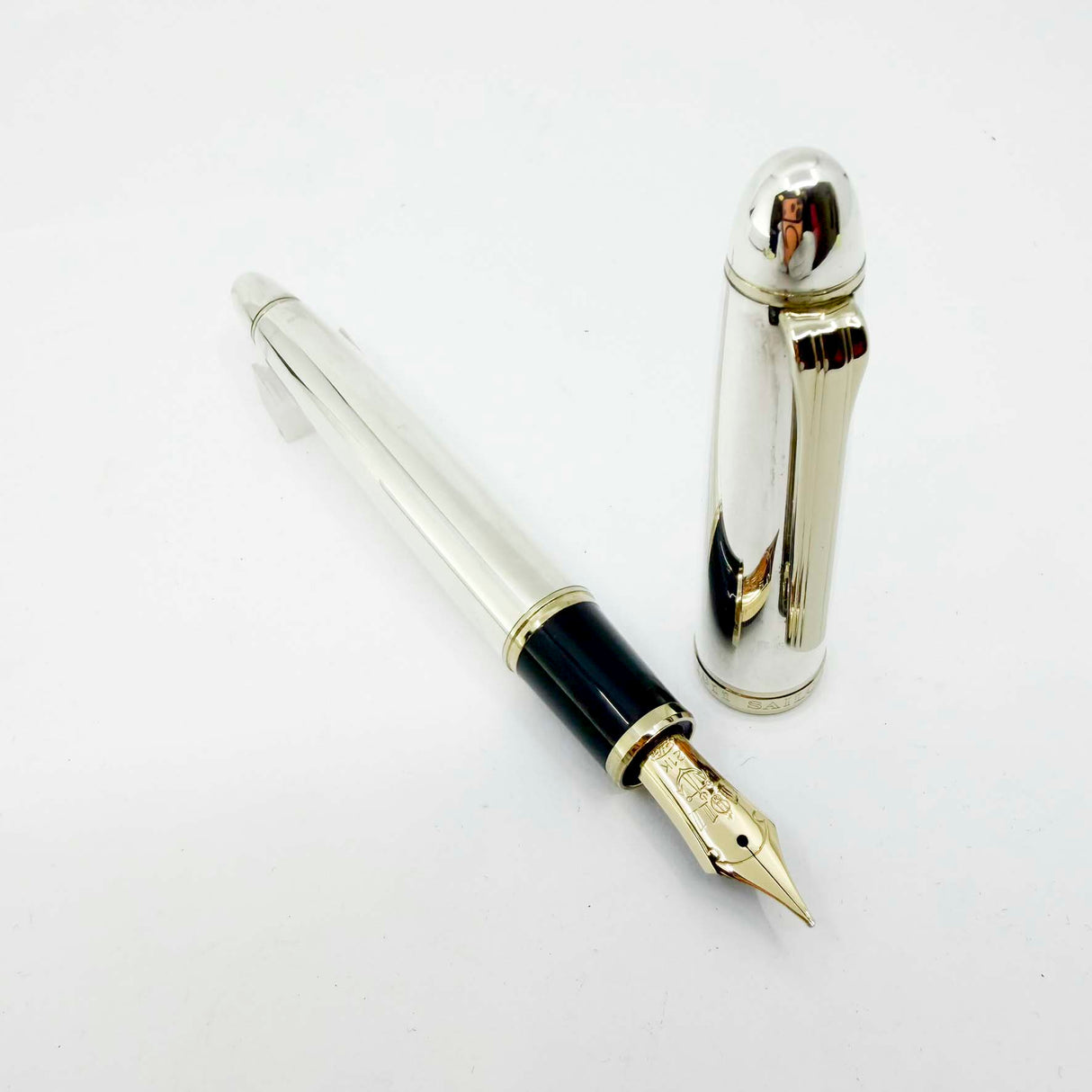 Sailor 1911L Large Sterling Silver Fountain Pen - Broad 21kt Gold Nib