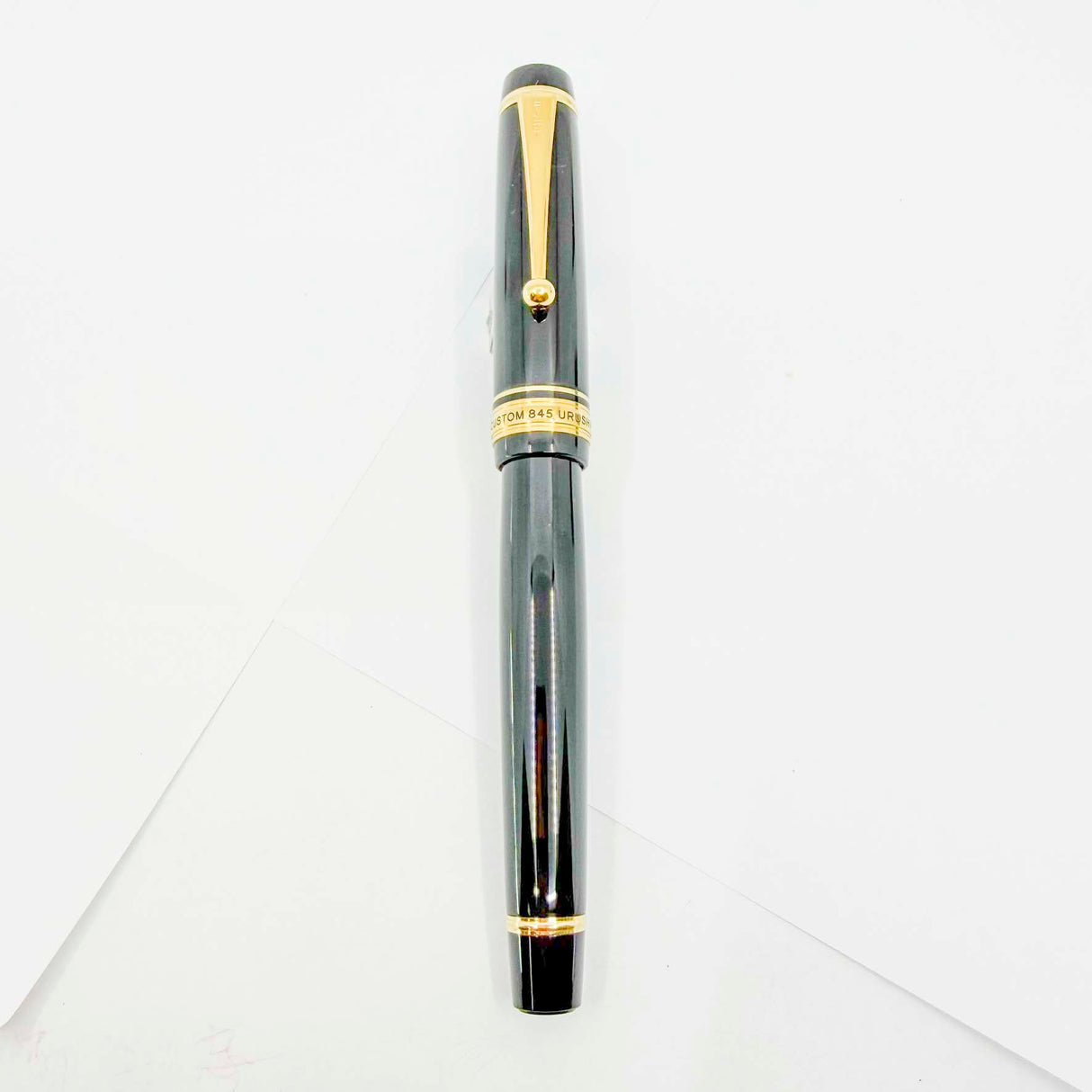 Pilot Custom 845 Black Urushi Fountain Pen (Earlier Style) - Broad 18kt Gold Nib
