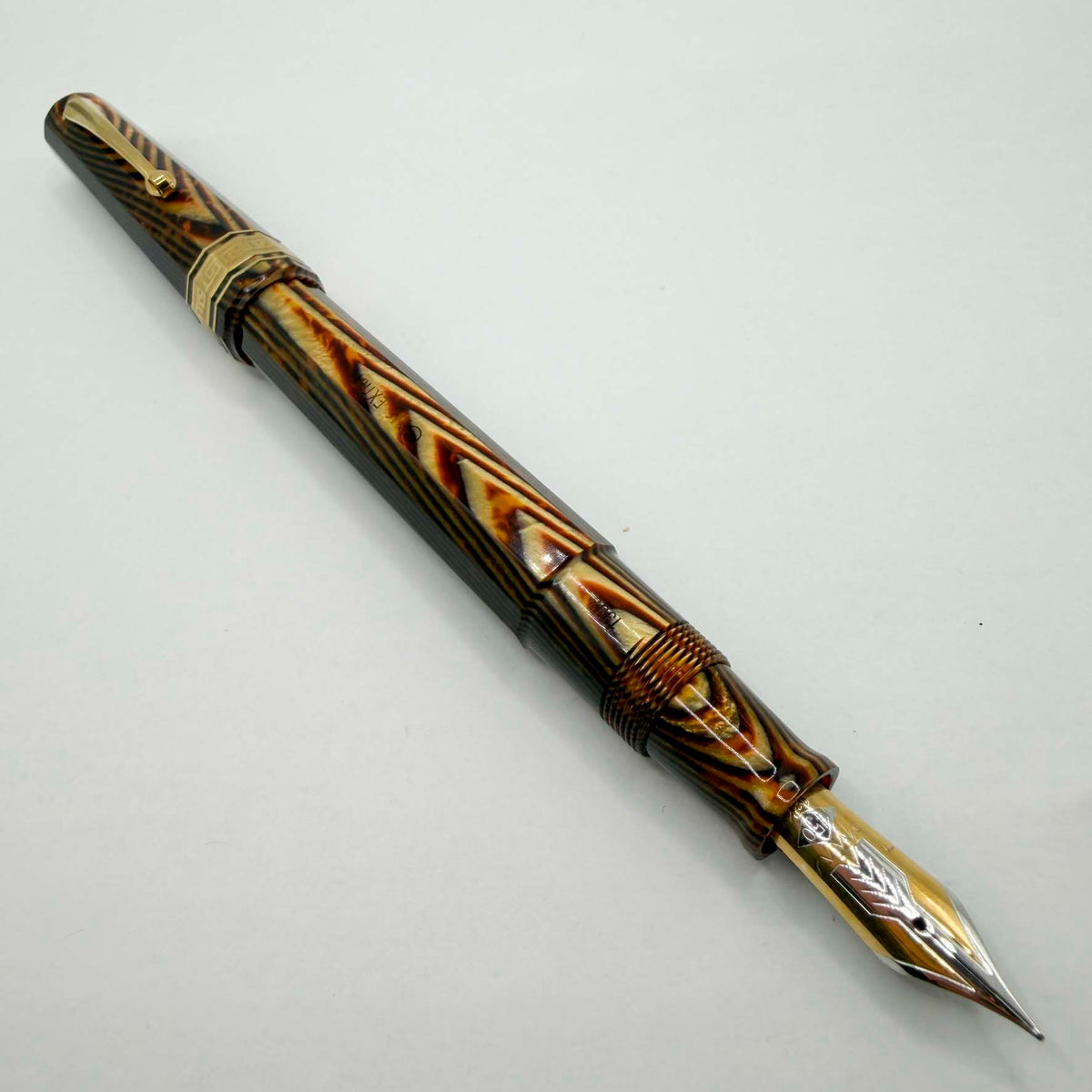 OMAS Paragon Extra/Original Body Style Facetted Arco Bronze Celluloid Fountain Pen in EXQUISITE ULTRA RARE SPINA/FISHBONE PATTERN - Fine 18kt Gold Nib - Factory Dated 1992 on Grip Section
