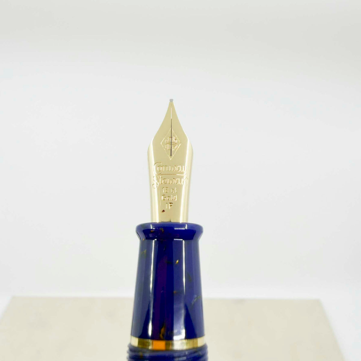 Conway Stewart 100 Dark Blue with Golden Amber Flecks Fountain Pen - Italic Fine 18kt Gold Nib