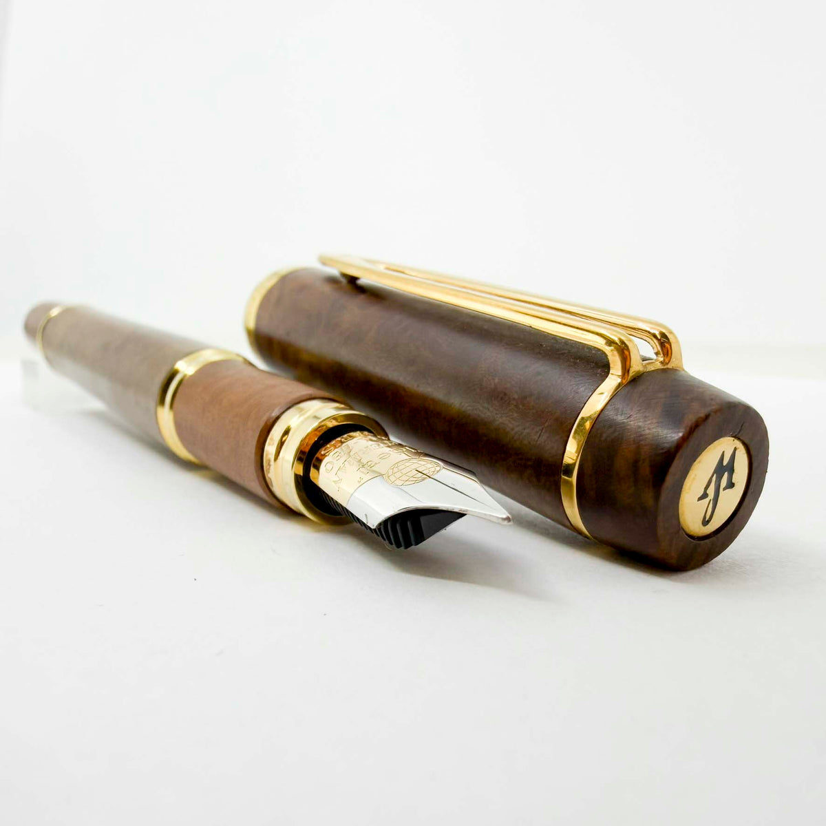 Waterman Man 100 Briarwood Fountain Pen - Fine 18kt Gold Nib