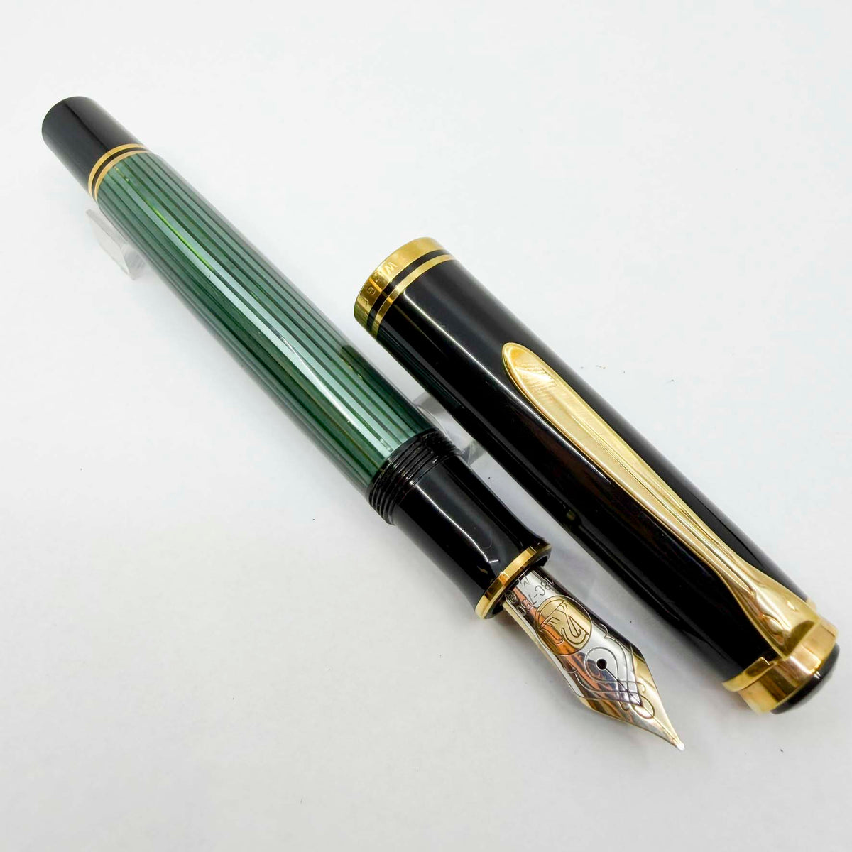 Pelikan M800 Green Striped Fountain Pen - Early Model "W. Germany" On Cap Band - Medium 18kt "PF" Nib