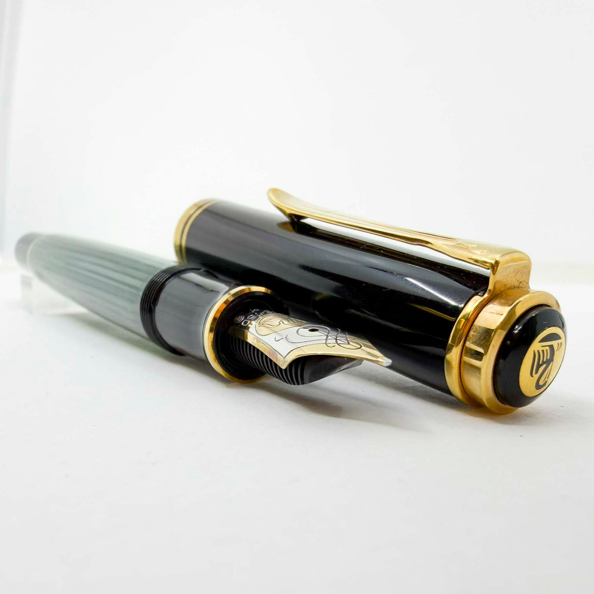 Pelikan M800 Green Striped Fountain Pen - Early Model "W. Germany" On Cap Band - Medium 18kt "PF" Nib