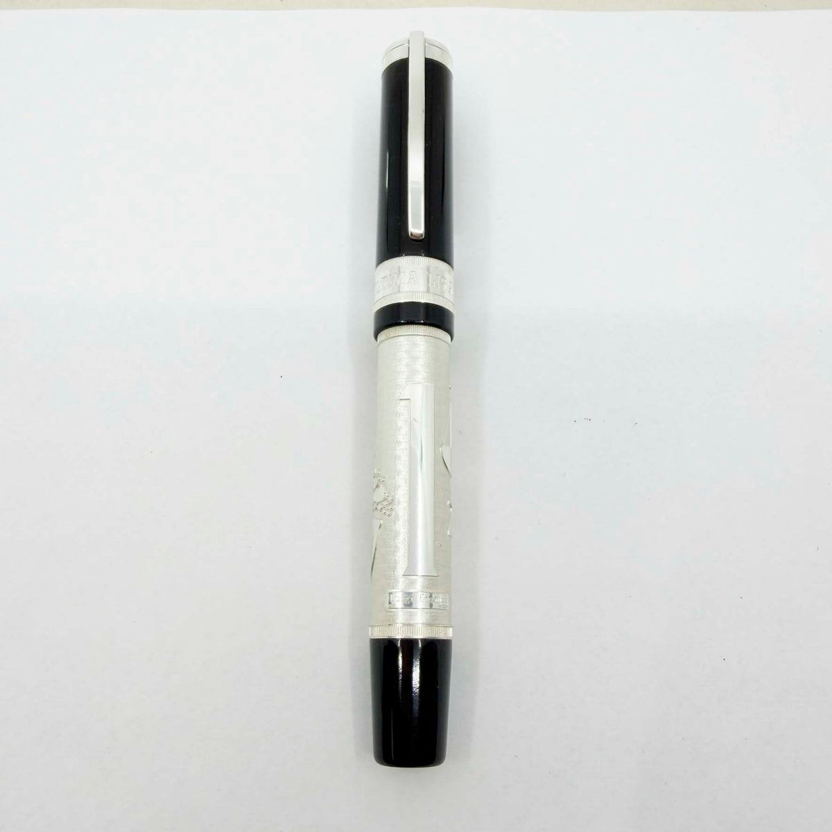 Visconti Limited Edition Ultimate Lira Oversized Fountain Pen #086/975 - Fine 18kt Gold Nib
