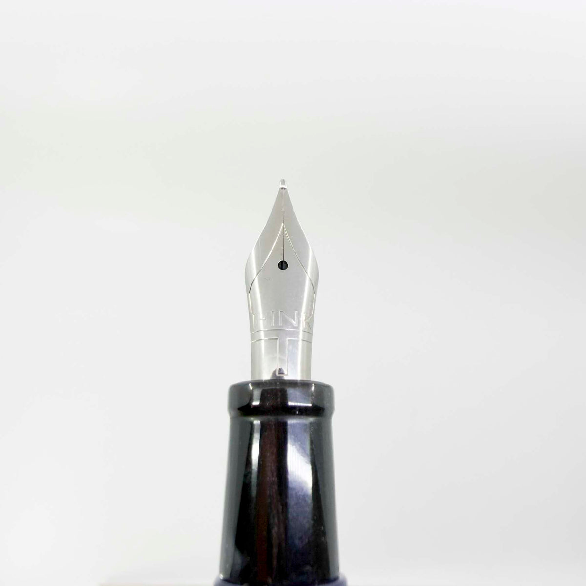 THINK Major League Baseball New York Yankees Special Edition Fountain Pen - Medium Stainless Steel Nib