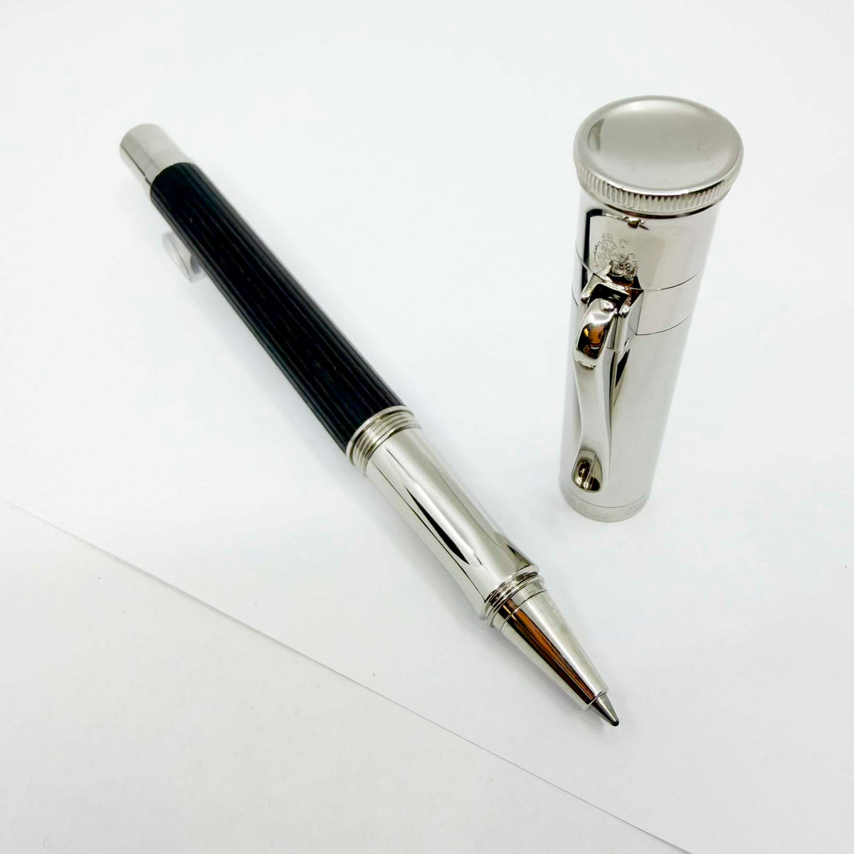 Graf von Faber Castell Classic Grenadilla Wood (Brown/Black) Fluted Rollerball Pen