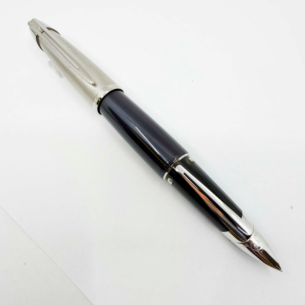 Waterman Edson Black Diamond Fountain Pen - Medium 18kt Gold Nib - SCARCE!