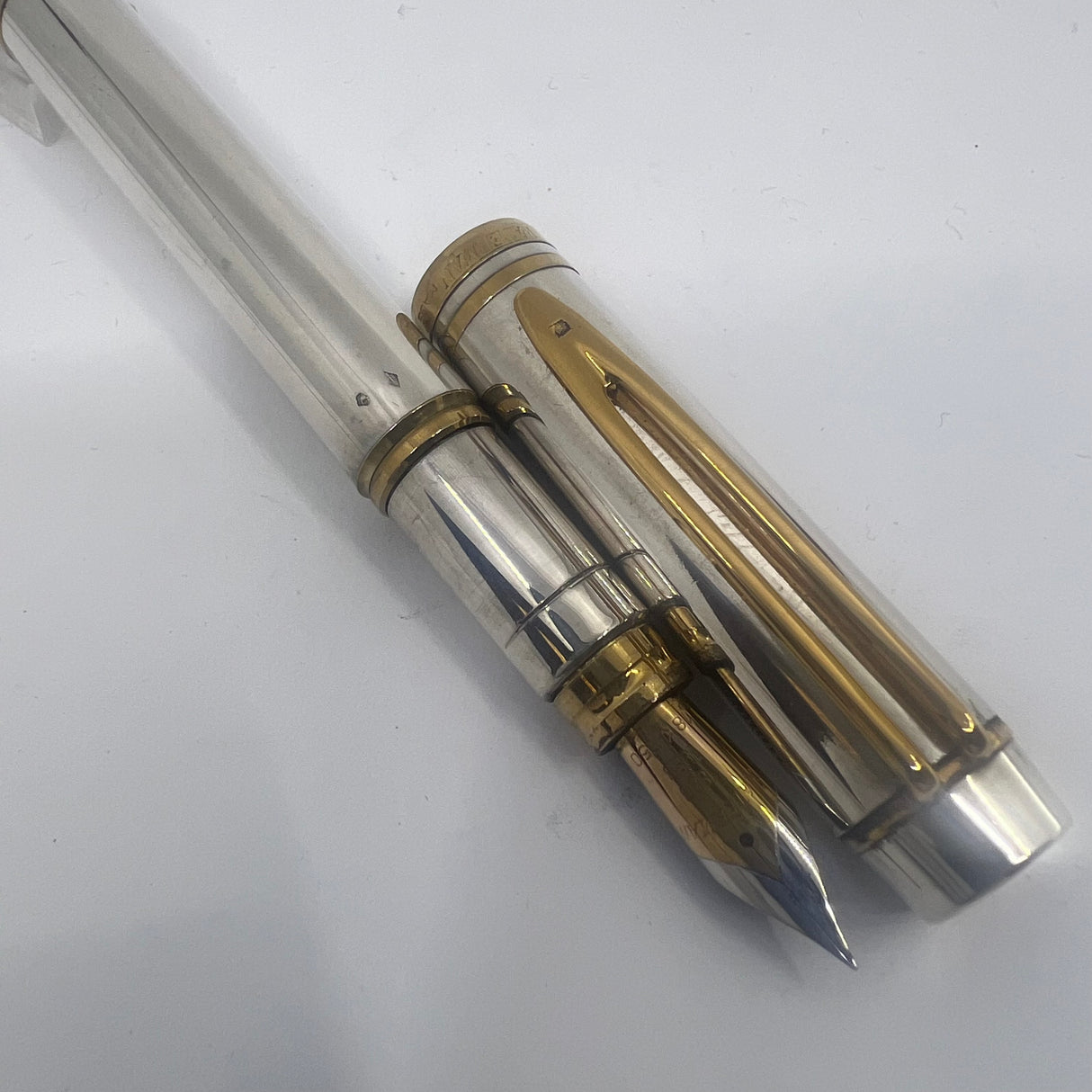 Waterman Man 100 Full Covered Sterling Silver Fountain Pen - Smooth Pattern - Fine 18kt Gold Nib - Scarce!