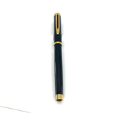 Waterman Gentleman Black Lacquered Fountain Pen - Medium 18kt  Gold Nib