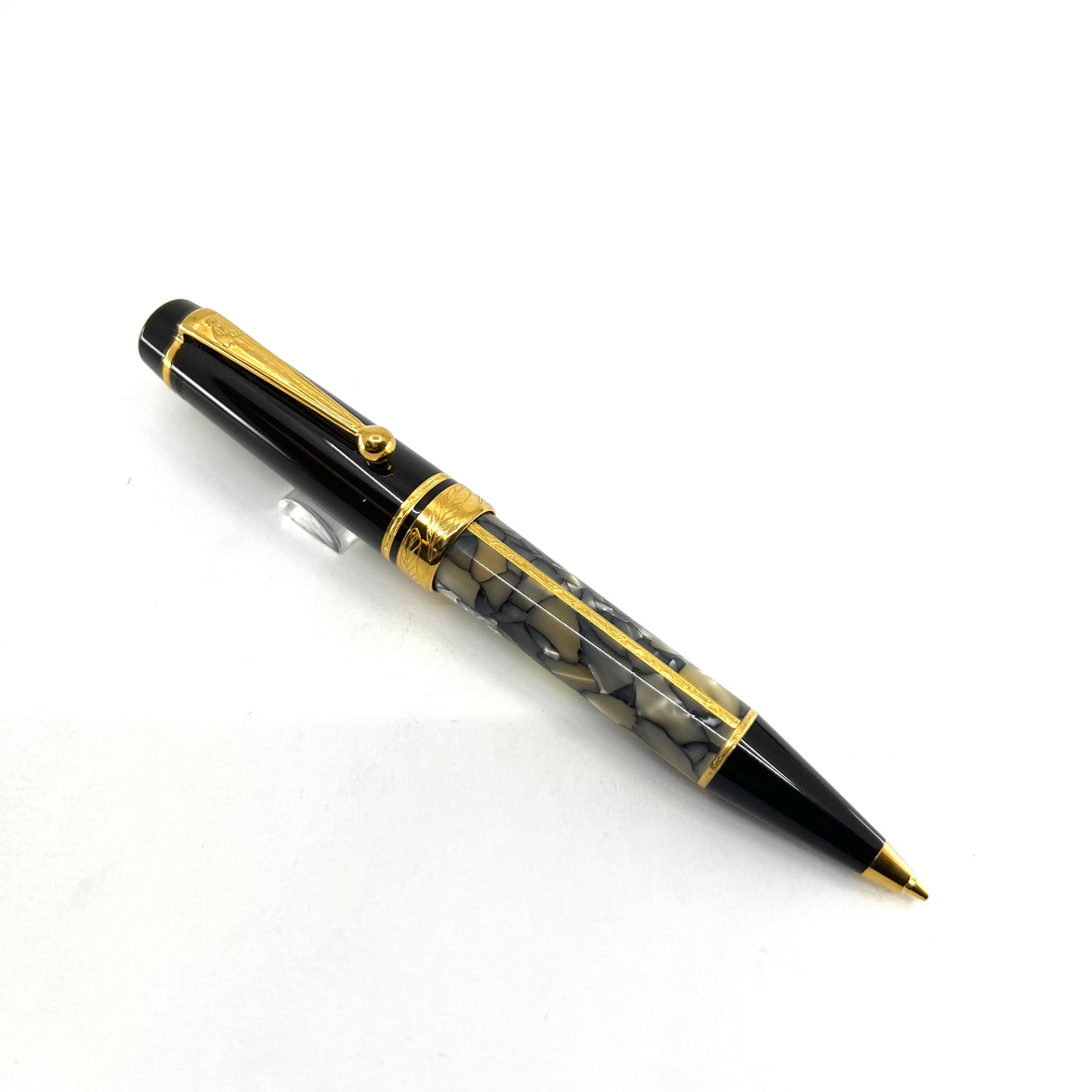 Montblanc Alexandre Dumas Writer Series Limited Edition Mechanical  Pencil 0.7mm-Incorrect Signature